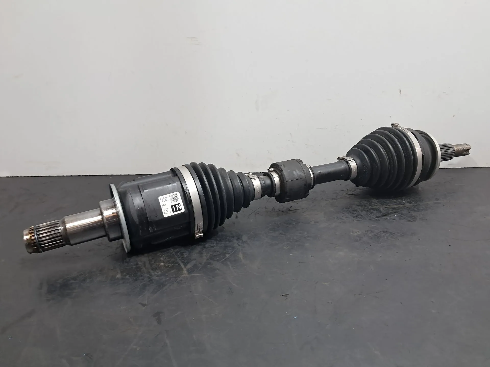 Transmissão frente esquerda TOYOTA RAV4 V (_A5_, _H5_)