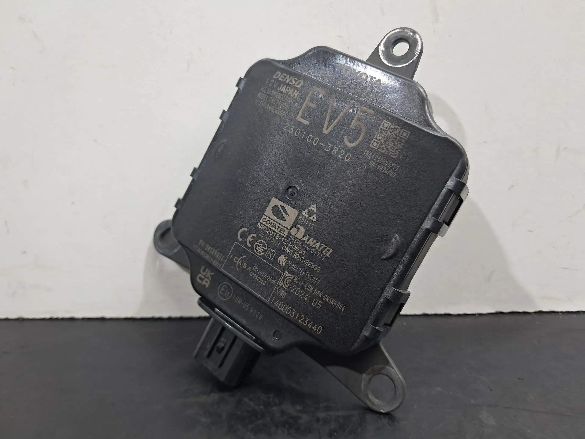 Sensor de radar TOYOTA RAV4 V (_A5_, _H5_)
