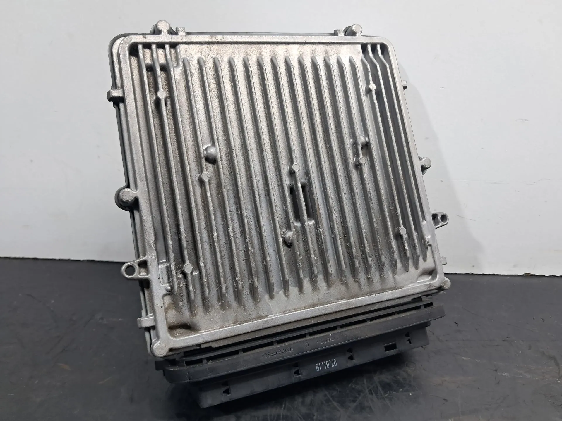 Centralina motor / ECU BMW 5 Gran Turismo (F07) Imagem-2