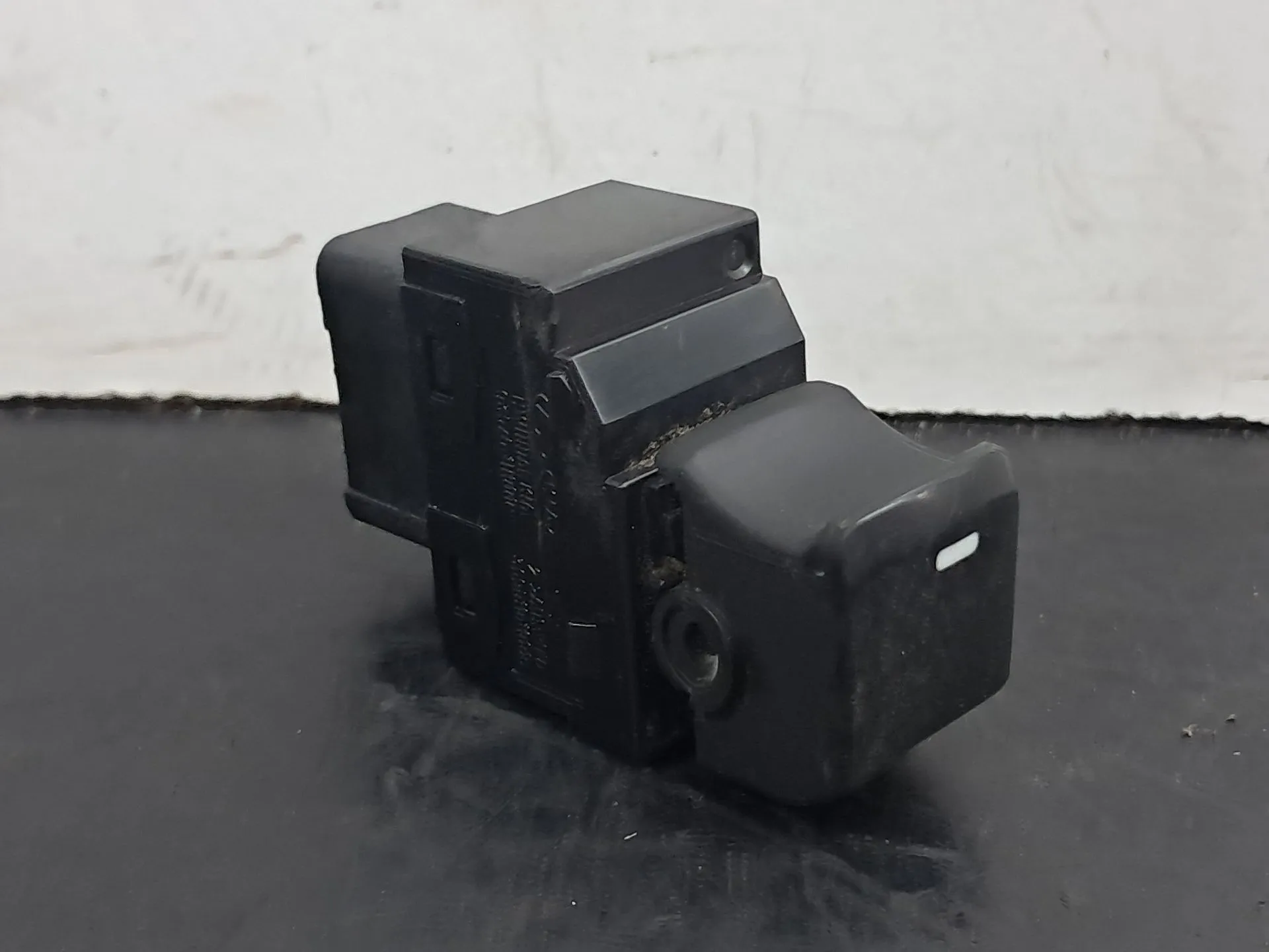 Comando / botão / interruptor vidros TR DT HYUNDAI ix20 (JC) | 2010 - 2019
