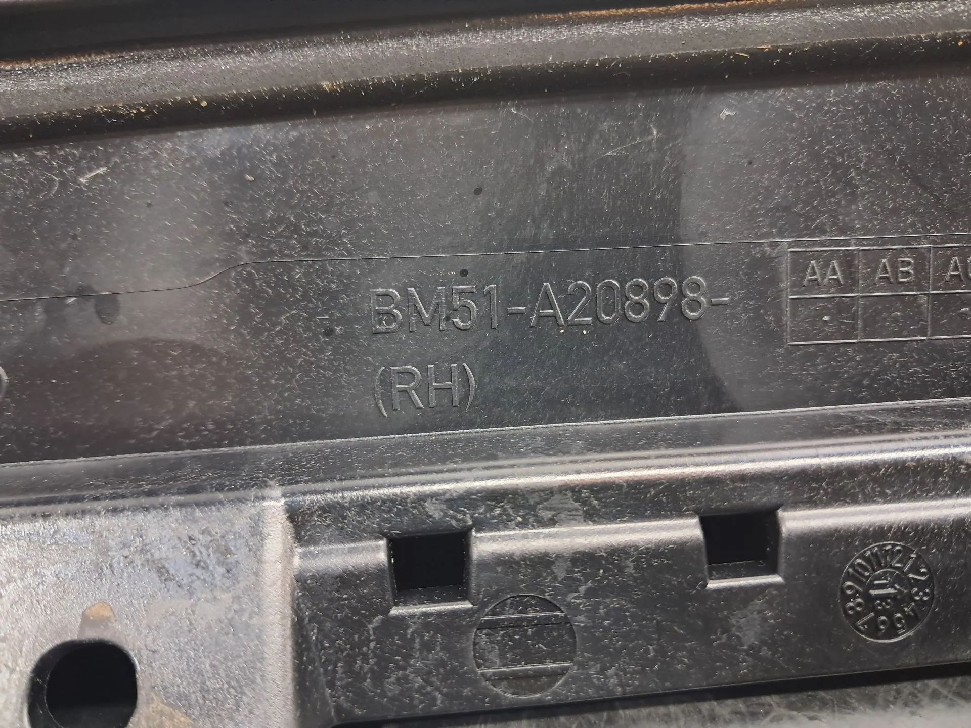Moldura puerta delantera derecha FORD Focus III Imagem-3