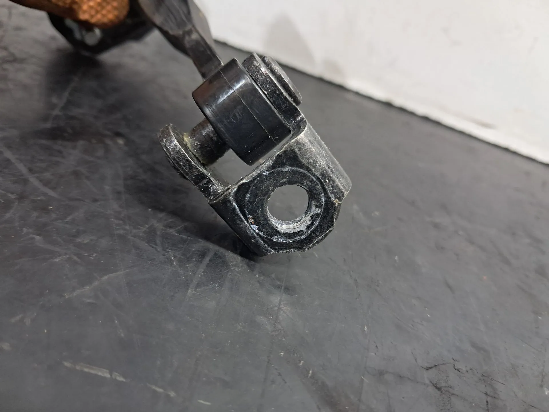 Limitador de puerta delantero derecho FORD Focus III Imagem-2