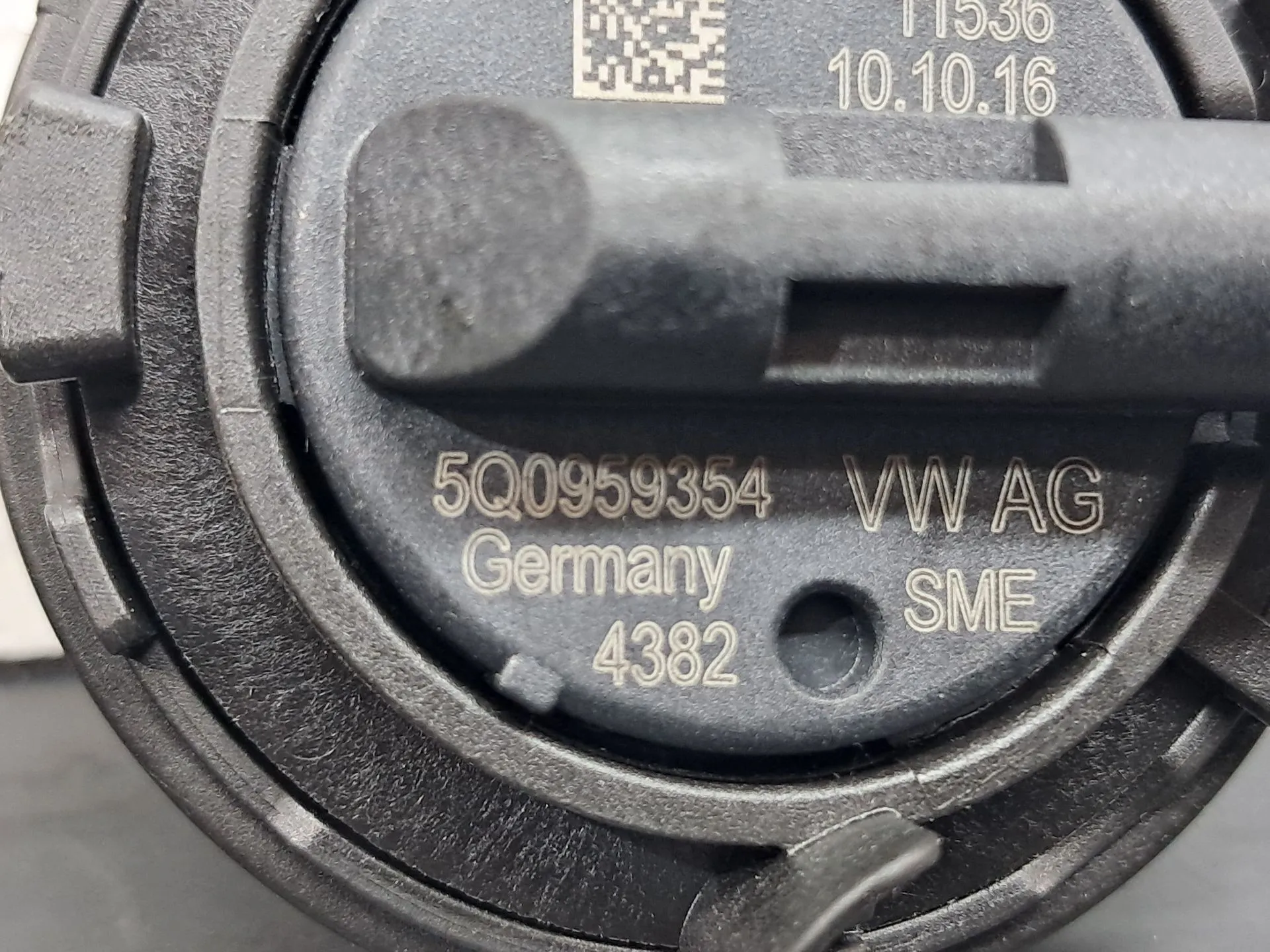 Sensor airbag Delantero Izquierdo VOLKSWAGEN Tiguan (AD1, AX1) Imagem-2