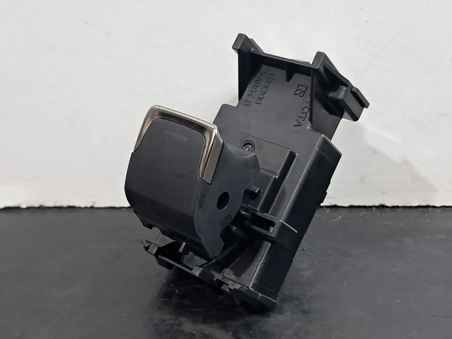 Comando / botão / interruptor vidros FT ES LEXUS NX II (_A2_, _H2_) | 2021 - 2025
