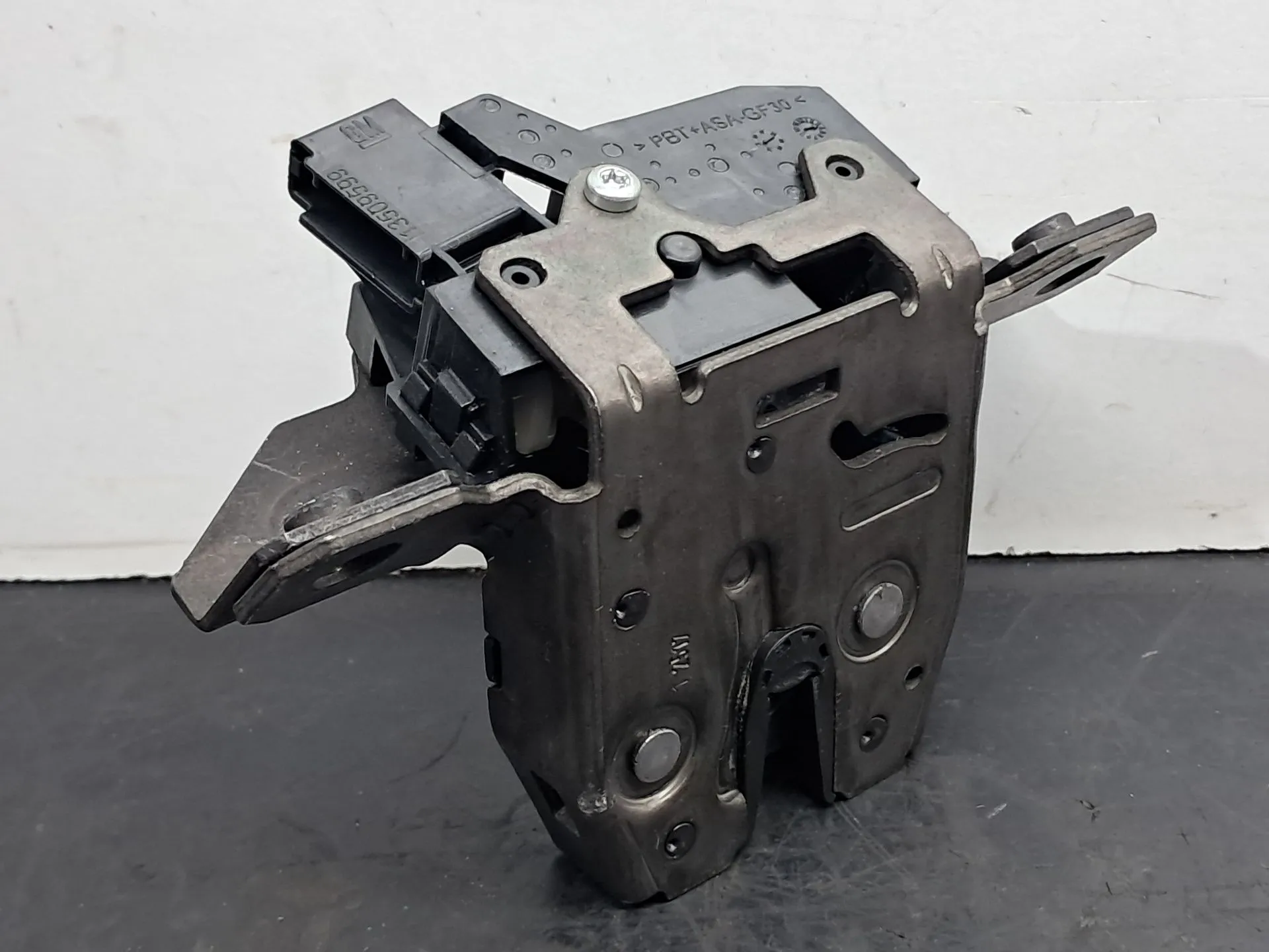 Fechadura / fecho da mala OPEL Adam (M13) | 2012 - 2019