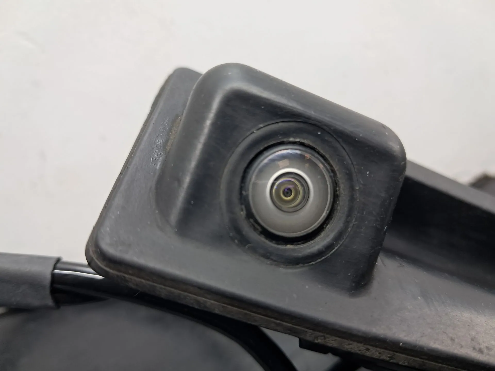 Câmera traseira AUDI A6 Avant (4G5, 4GD, C7) Imagem-1