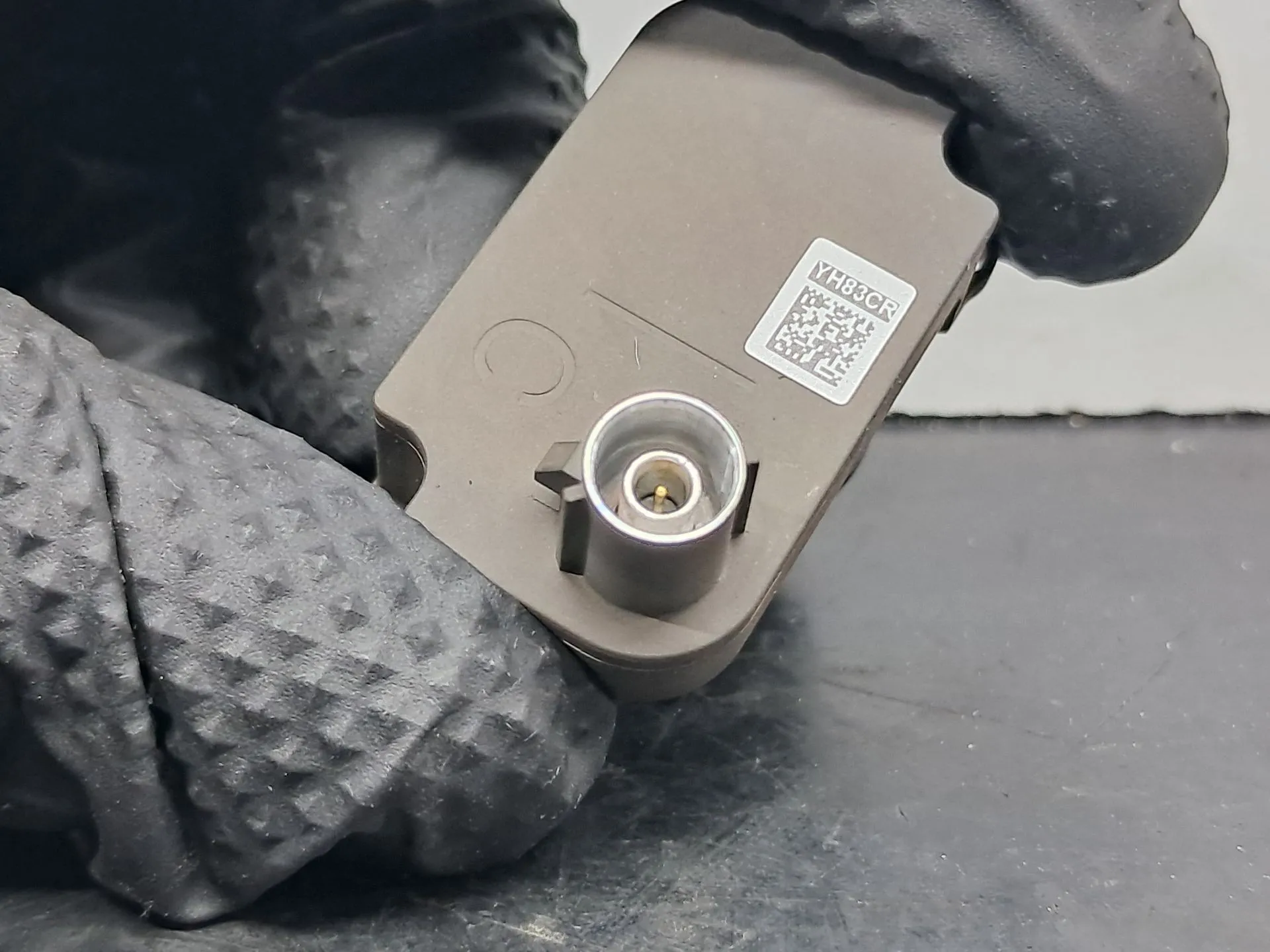 Câmera frontal TESLA Model Y (5YJY) Imagem-3