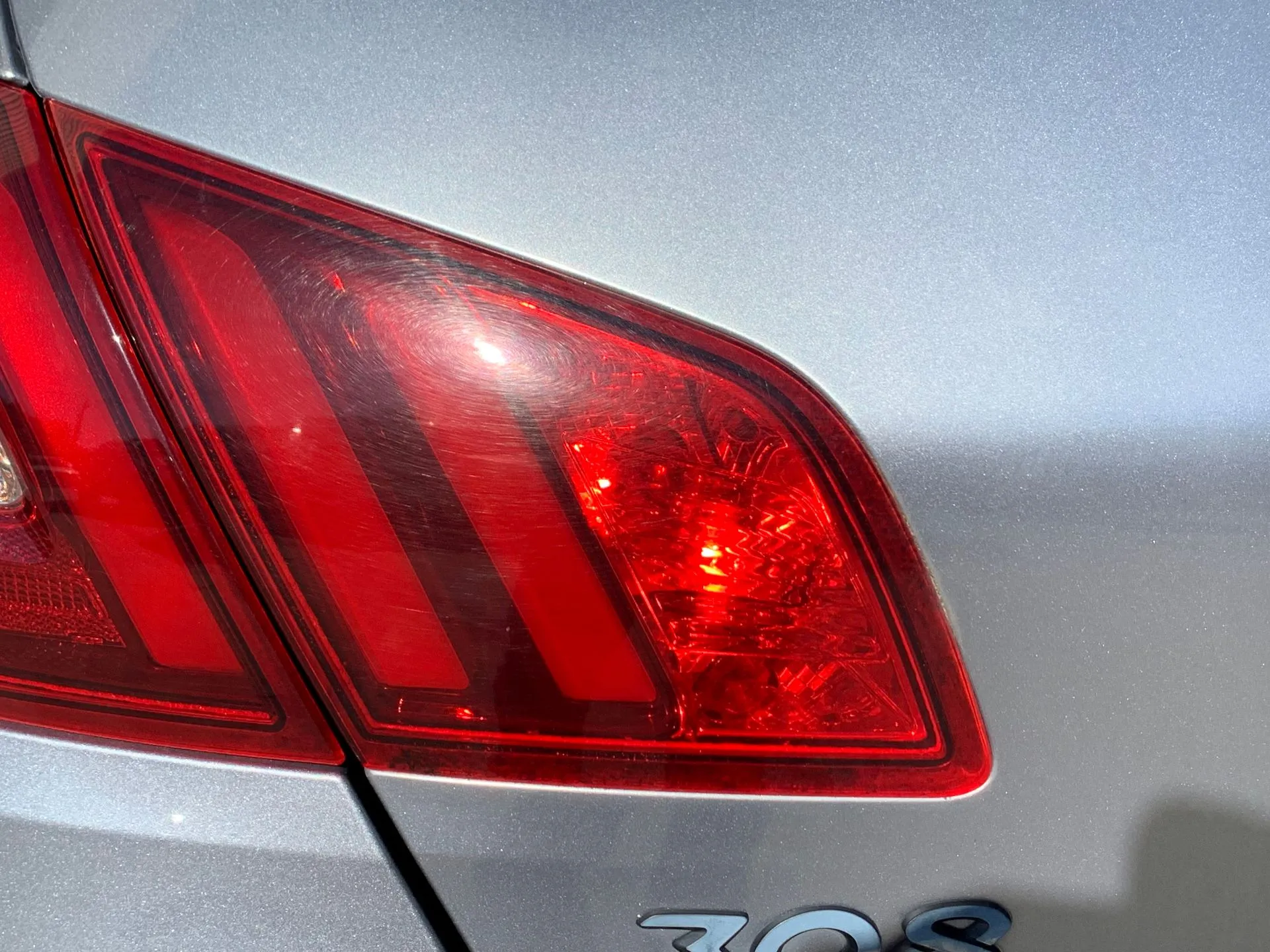 Farolim da mala ES PEUGEOT 308 II | 2013 - 2021