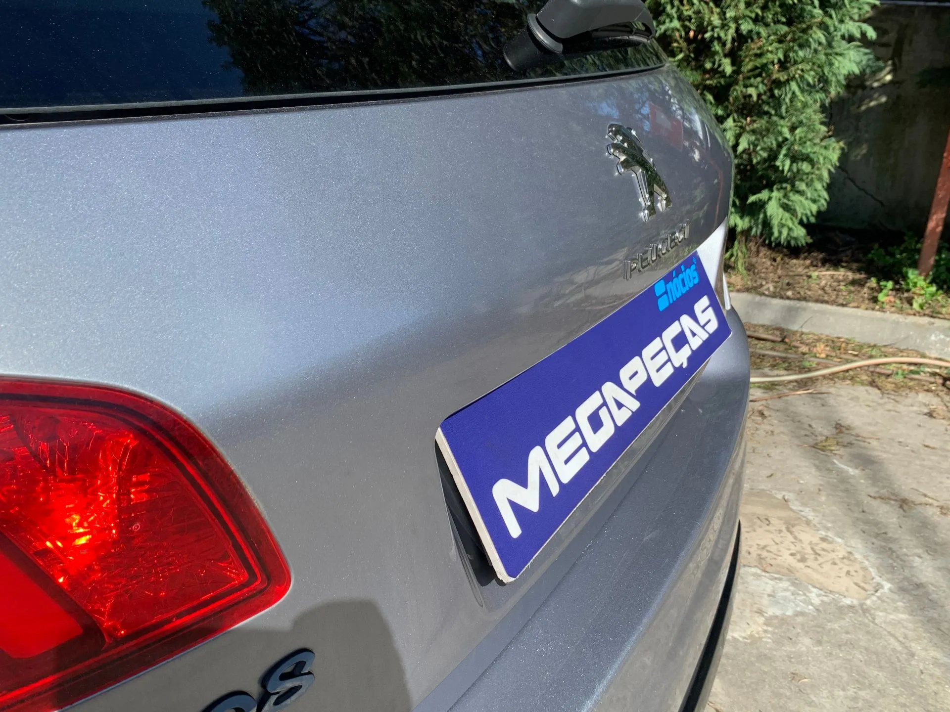 Porta / tampa da mala PEUGEOT 308 II Imagem-1