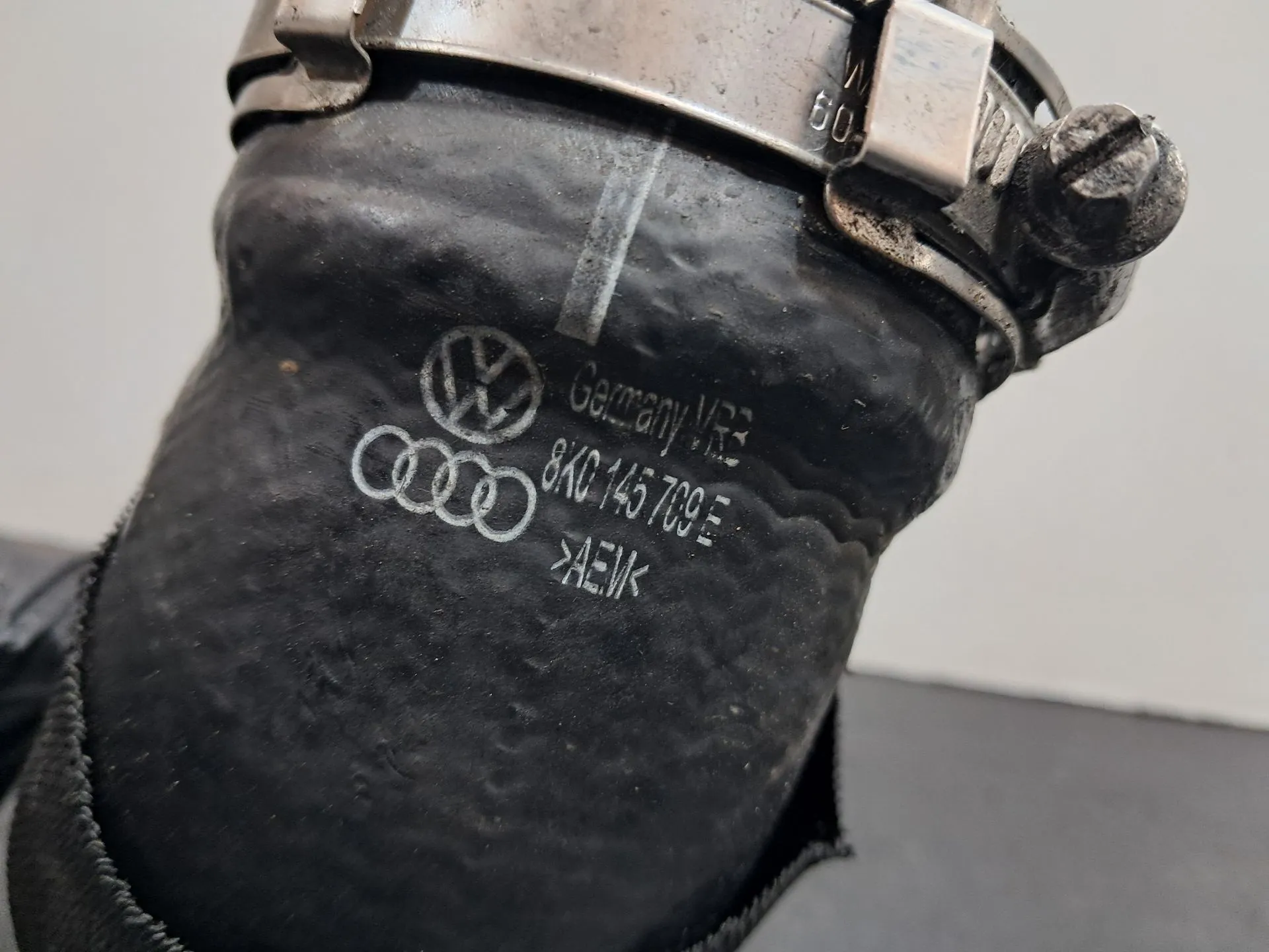 Tubo intercooler AUDI A4 Allroad (8KH, B8) Imagem-1