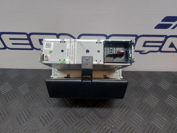 Rádio / auto-rádio VOLKSWAGEN Polo (6R, 6C) Imagem-9