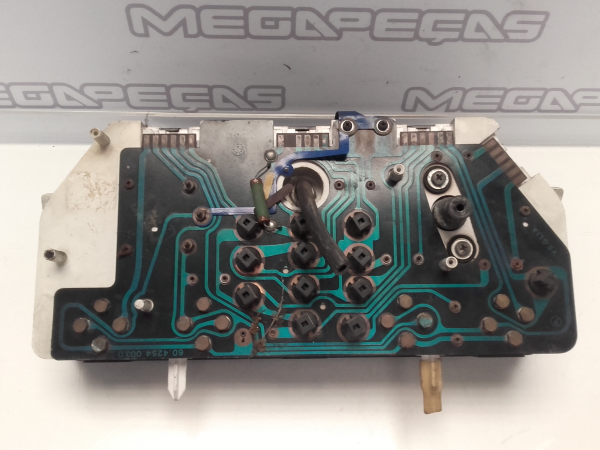 Quadrante / painel de instrumentos FIAT Uno (146_) Imagem-1