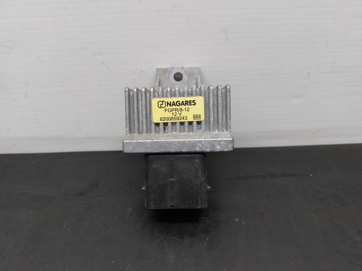 Glow plug Relay RENAULT Megane III (BZ0_)