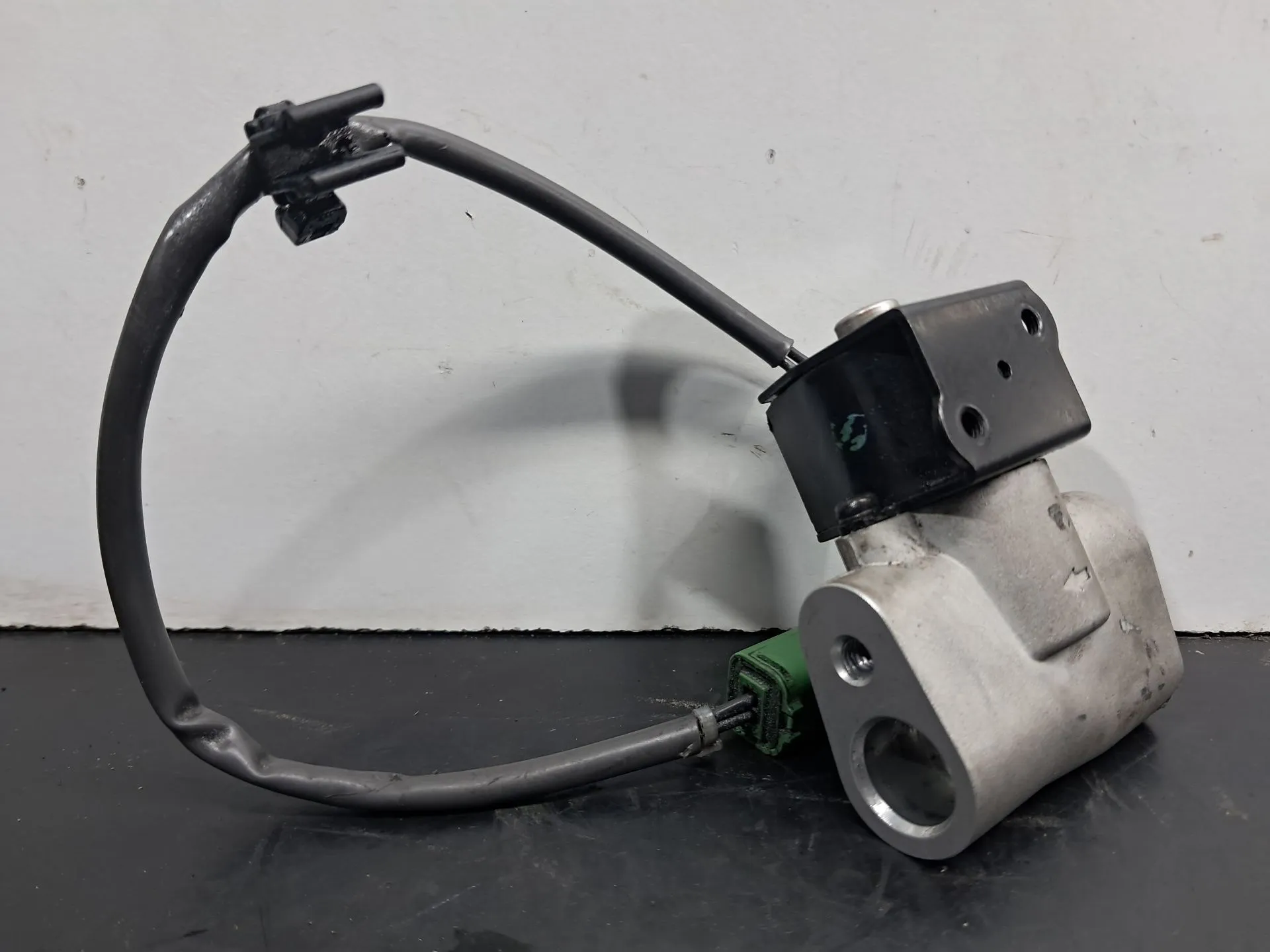 Generic valve RENAULT Zoe (BFM_) | 2012 - 2025