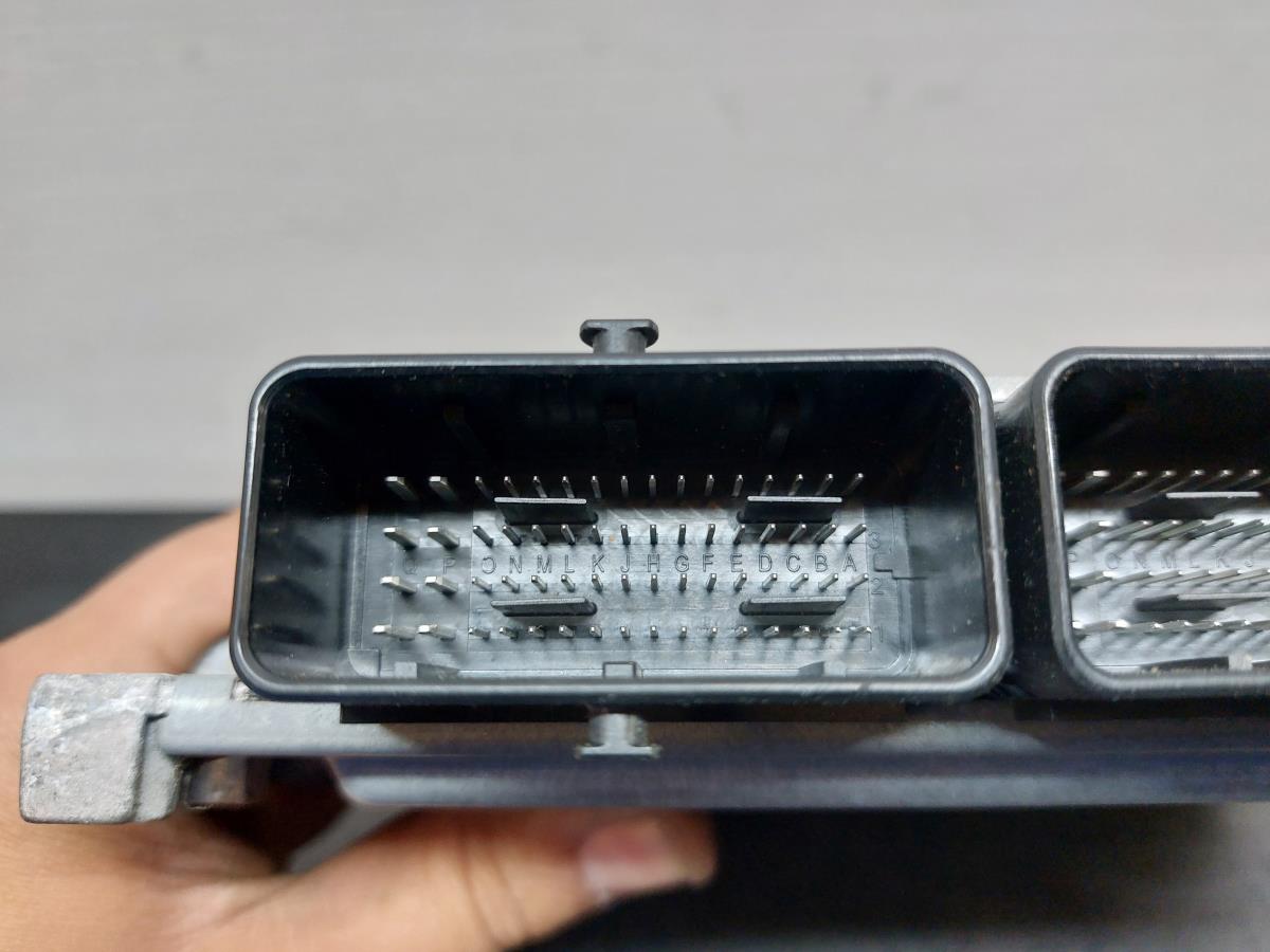 Engine control unit / ECU RENAULT Megane III (BZ0_) Imagem-5