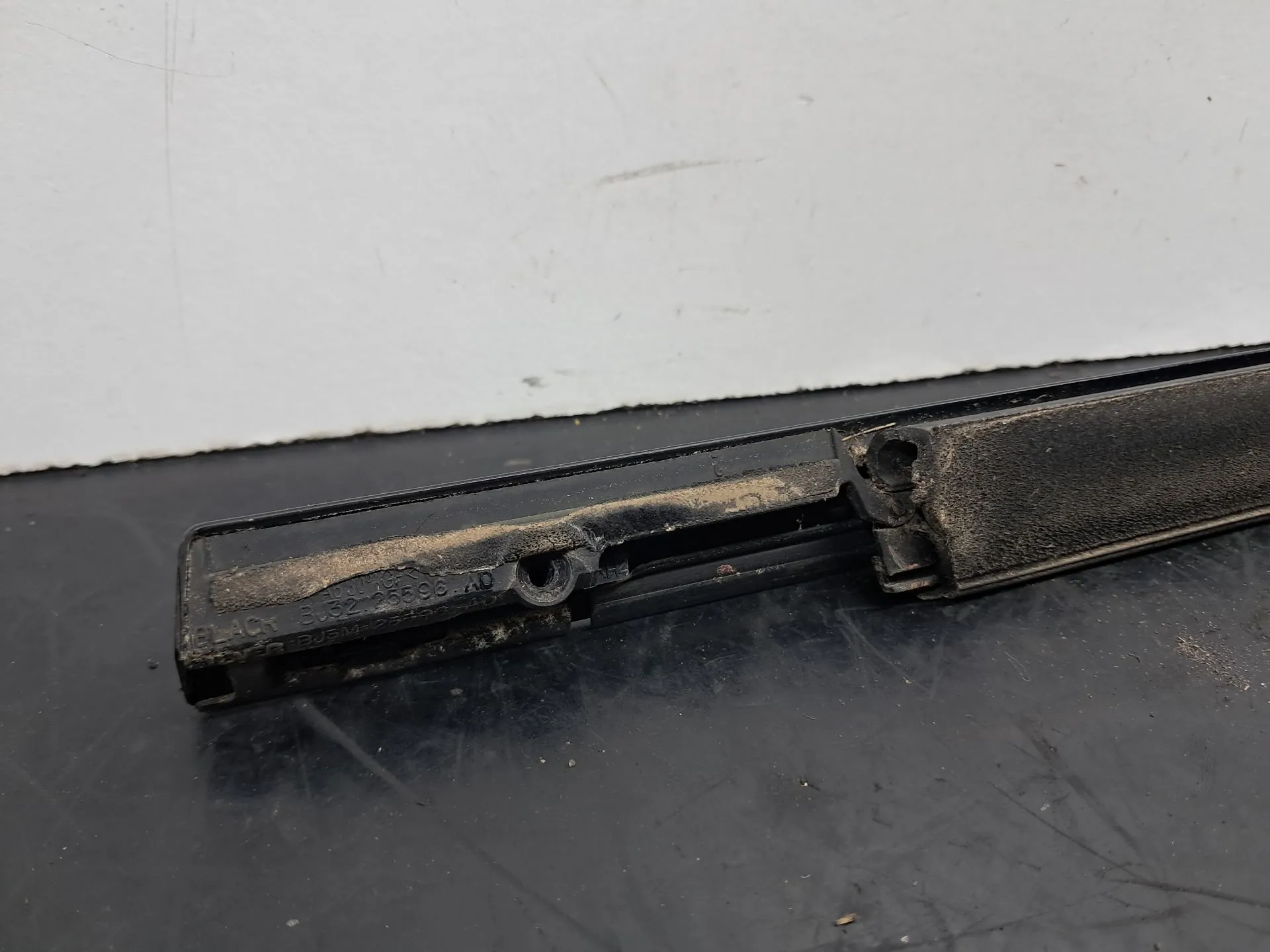 Raspador Vidrio de Puerta Trasera Derecha LAND ROVER Range Rover Evoque (L538) Imagem-9