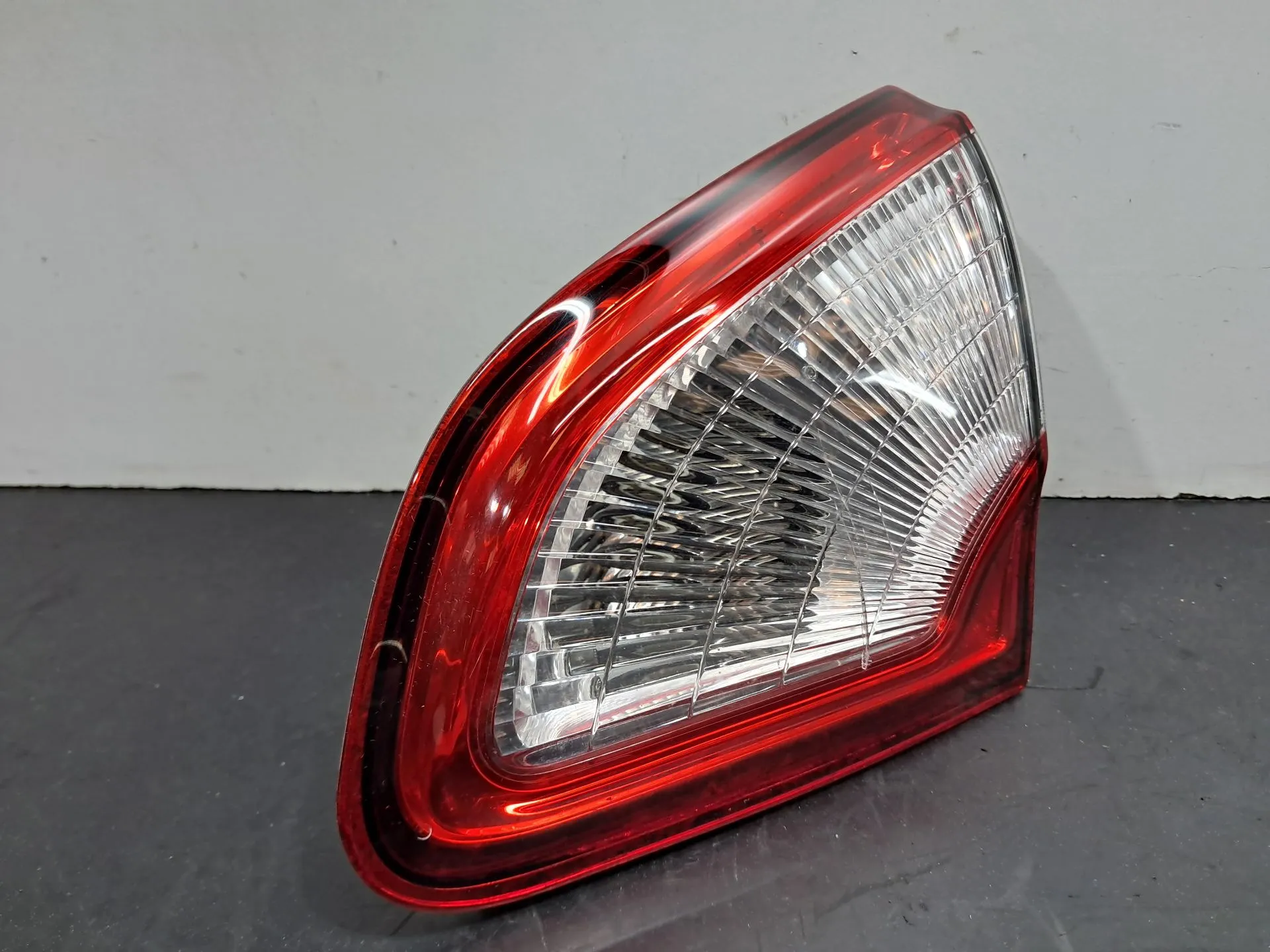 Right Tailgate light NISSAN Qashqai/Qashqai+2 I (J10, JJ10)