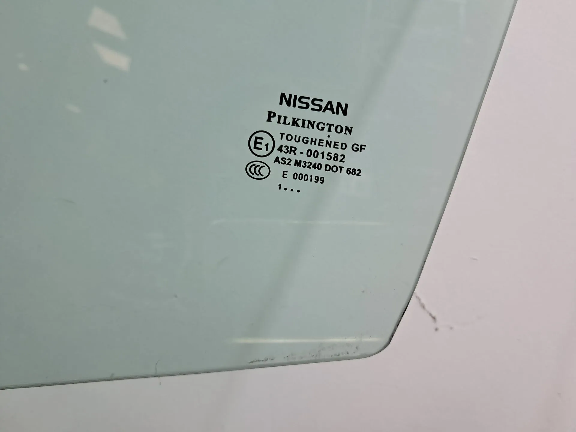 Left front door glass NISSAN Qashqai/Qashqai+2 I (J10, JJ10) Imagem-1