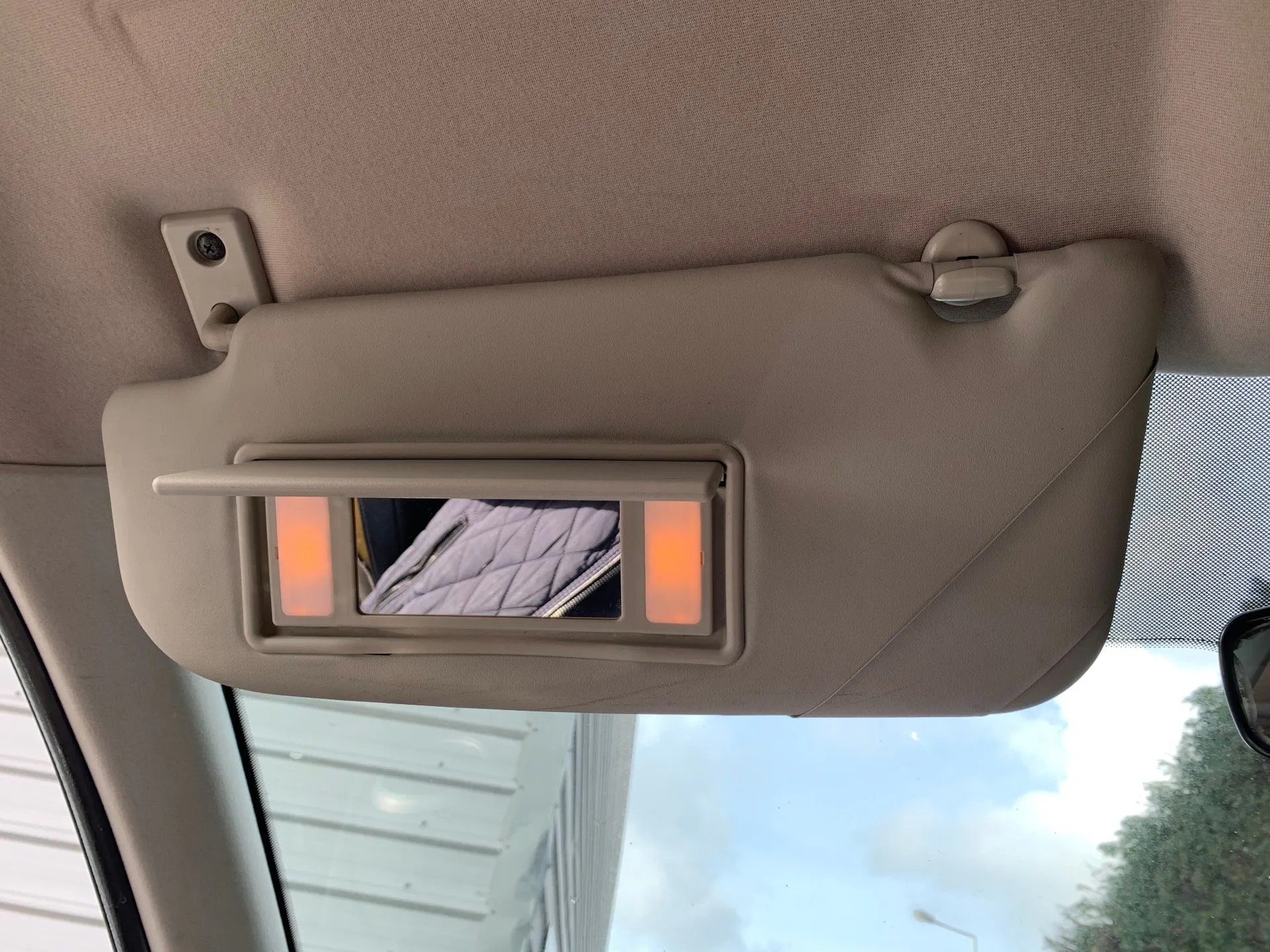 Left Sun Visor NISSAN Qashqai/Qashqai+2 I (J10, JJ10) Imagem-1