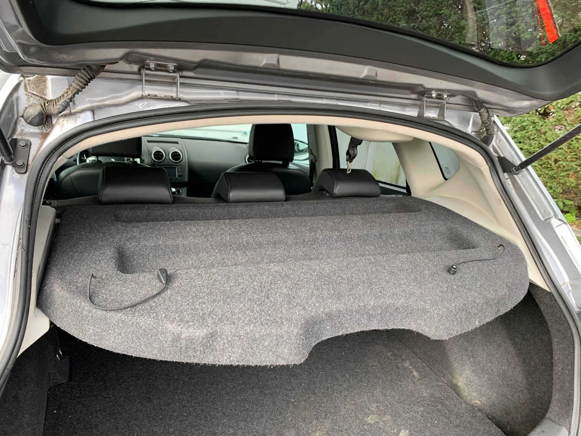 Chapeleira / tampo da mala NISSAN Qashqai/Qashqai+2 I (J10, JJ10)