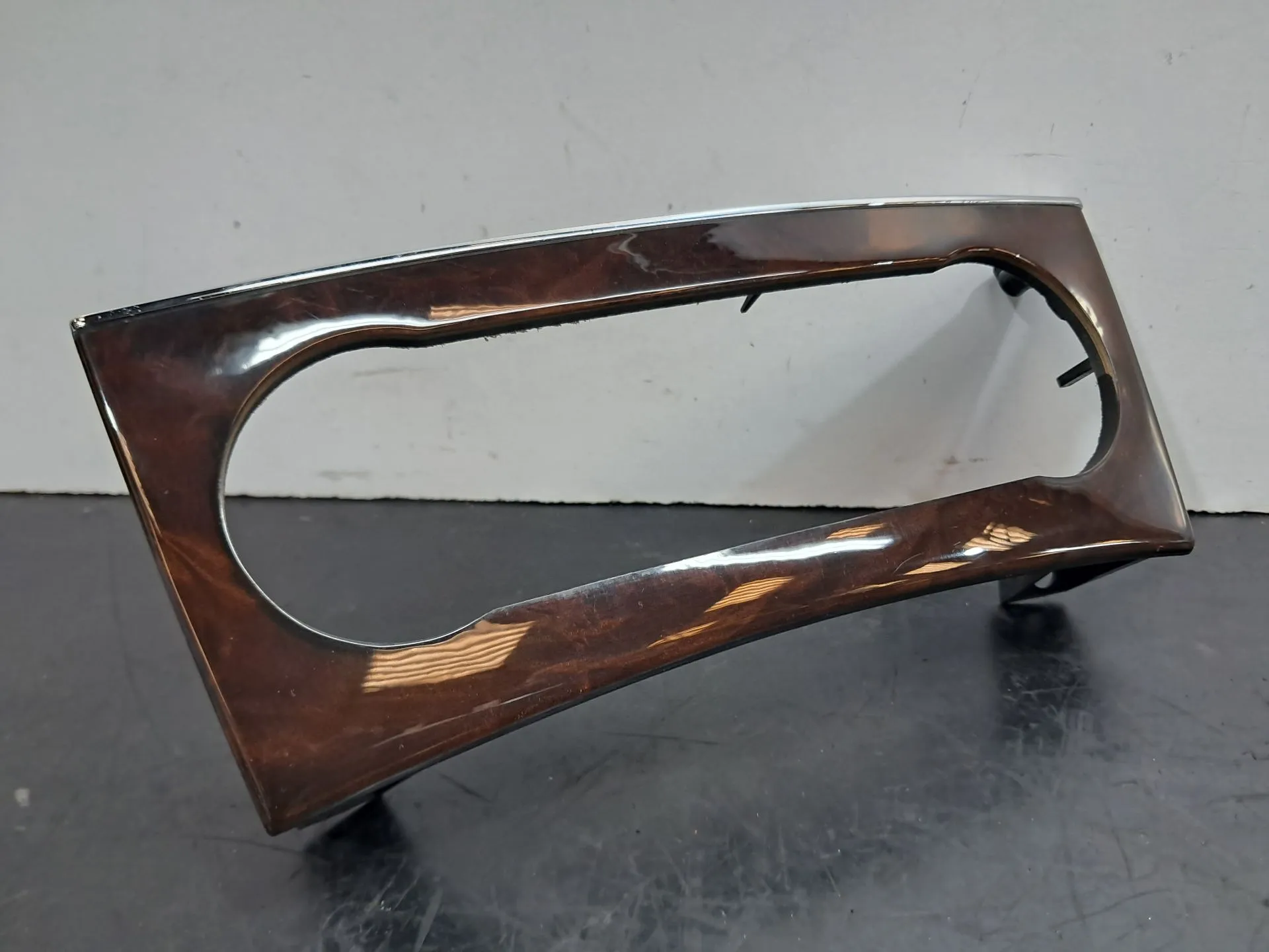 Friso tablier MERCEDES-BENZ Classe C Carrinha (S203)