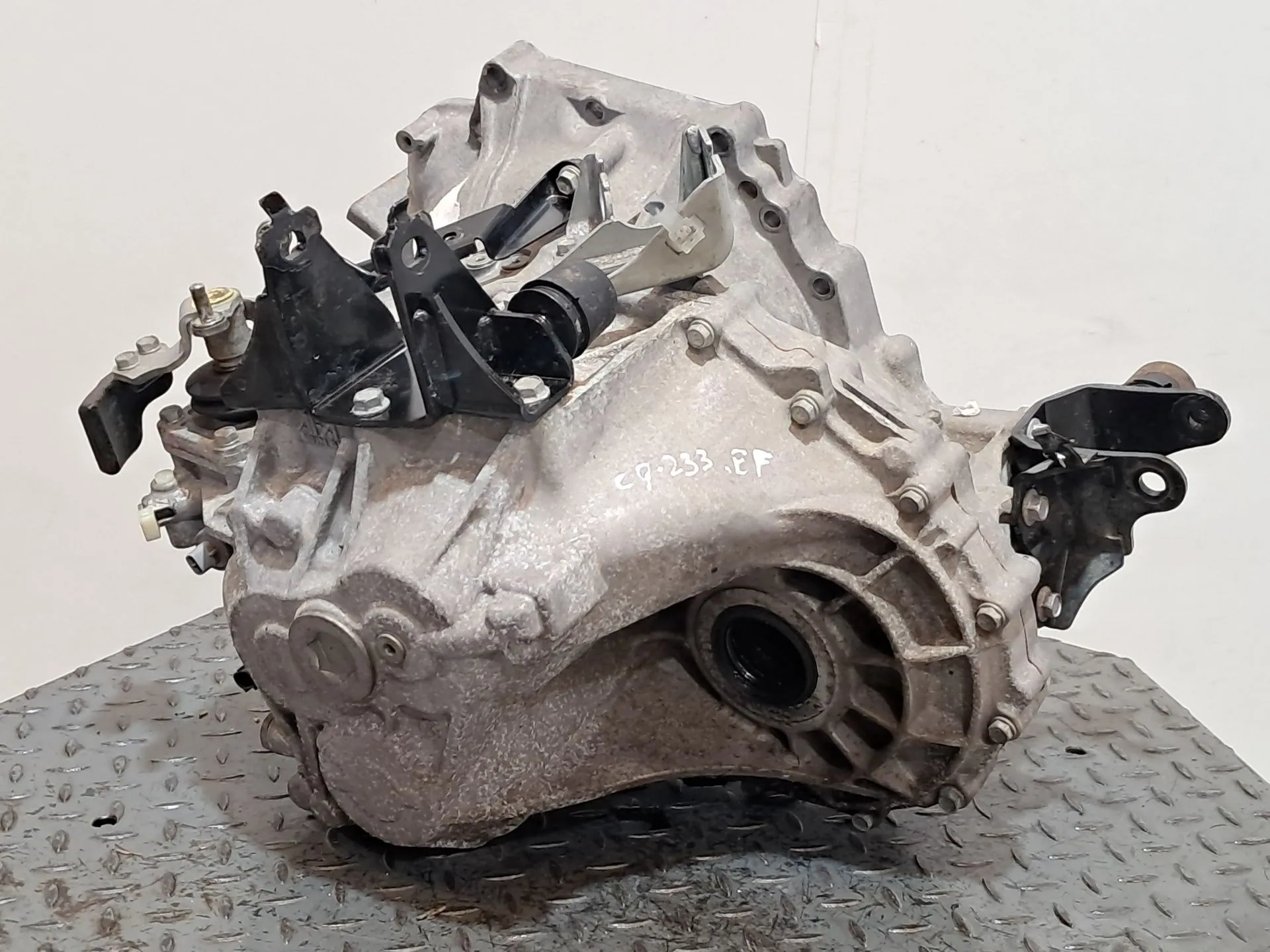 Manual gearbox TOYOTA Avensis Sedan (_T27_) Imagem-5