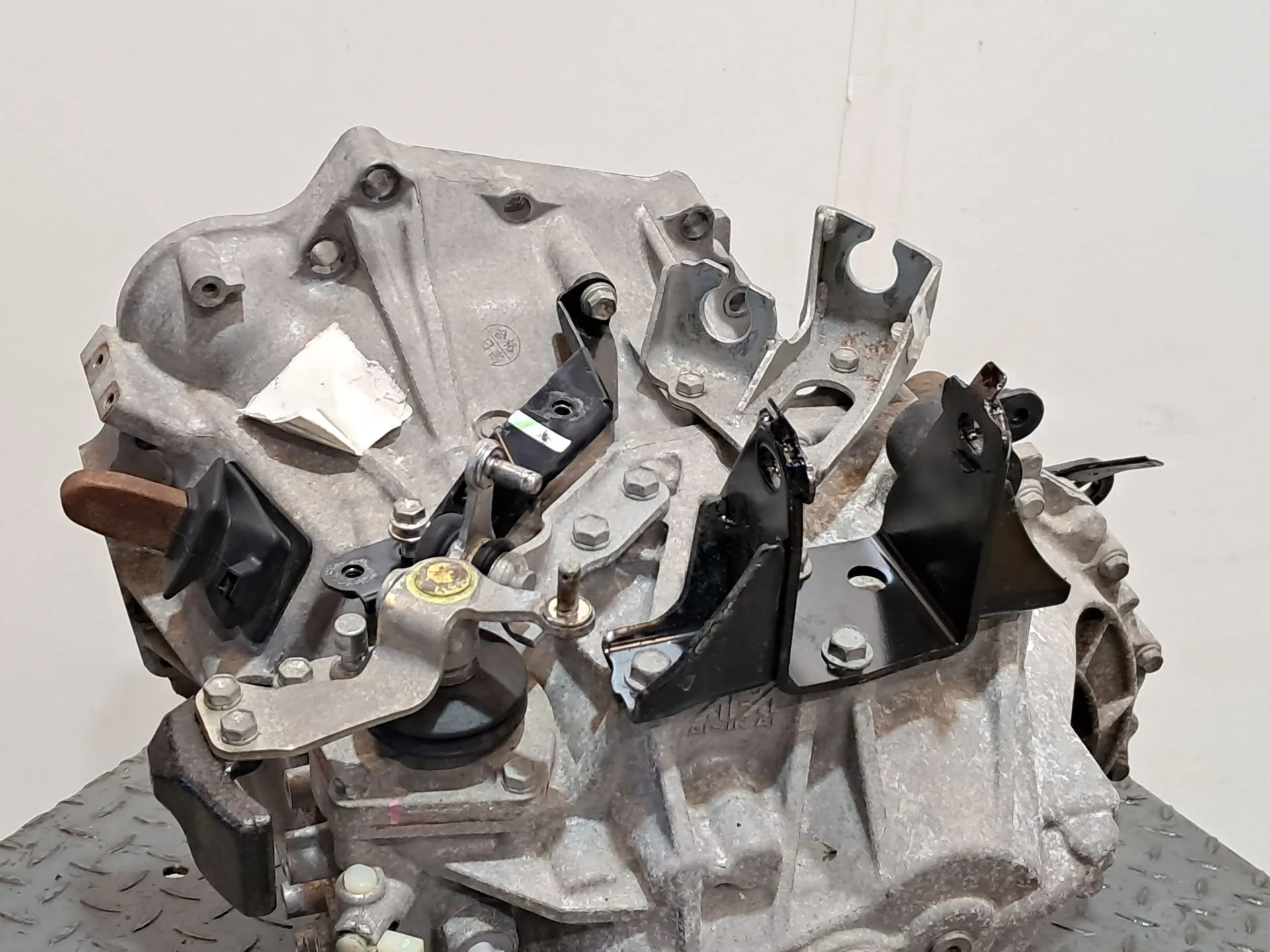 Manual gearbox TOYOTA Avensis Sedan (_T27_) Imagem-4