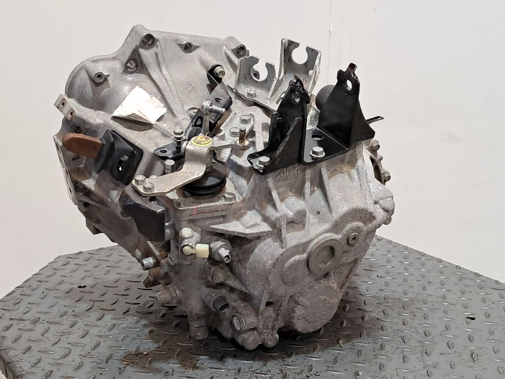 Manual gearbox TOYOTA Avensis Sedan (_T27_) Imagem-3