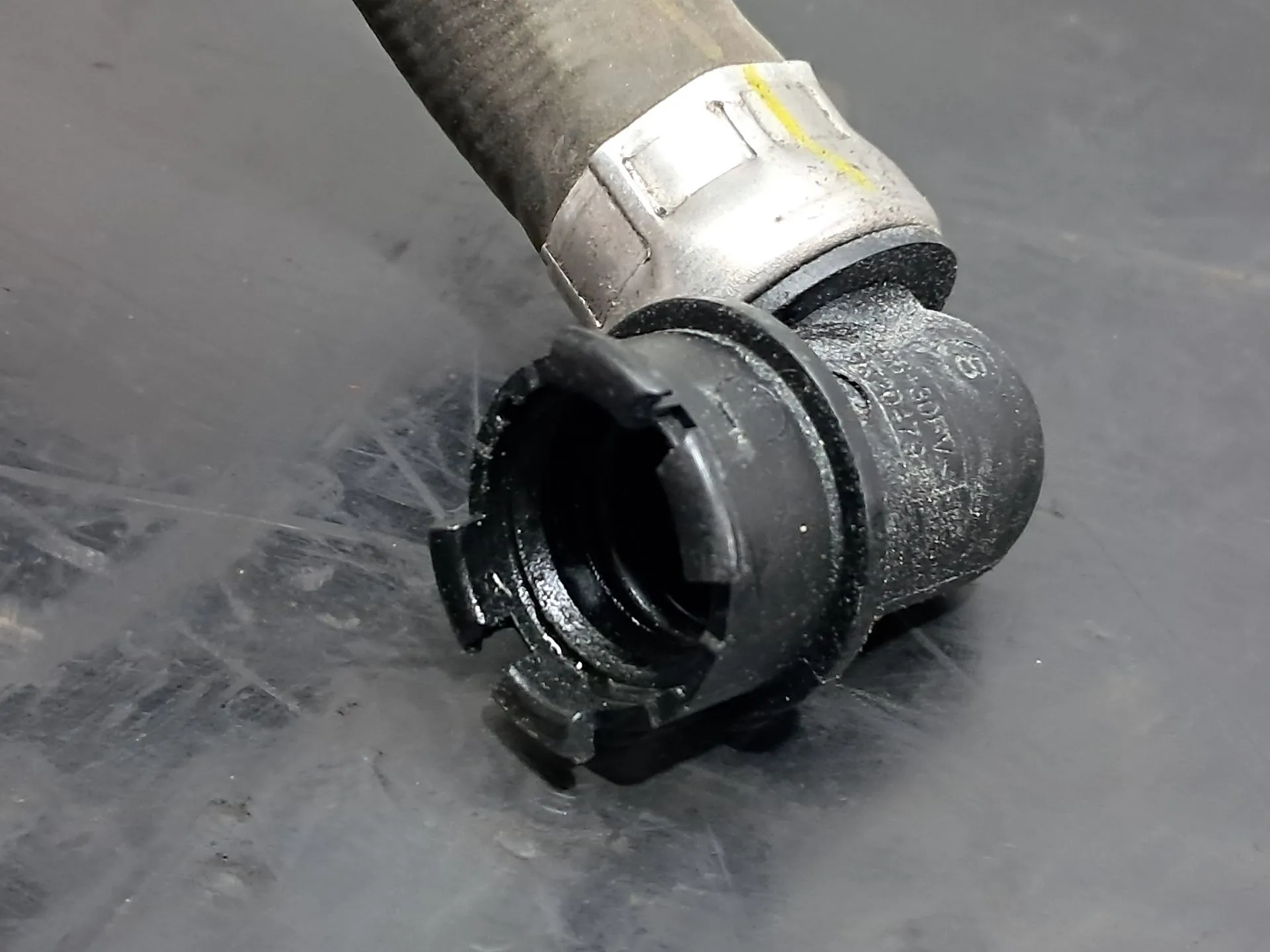 Water pipe RENAULT Zoe (BFM_) Imagem-4