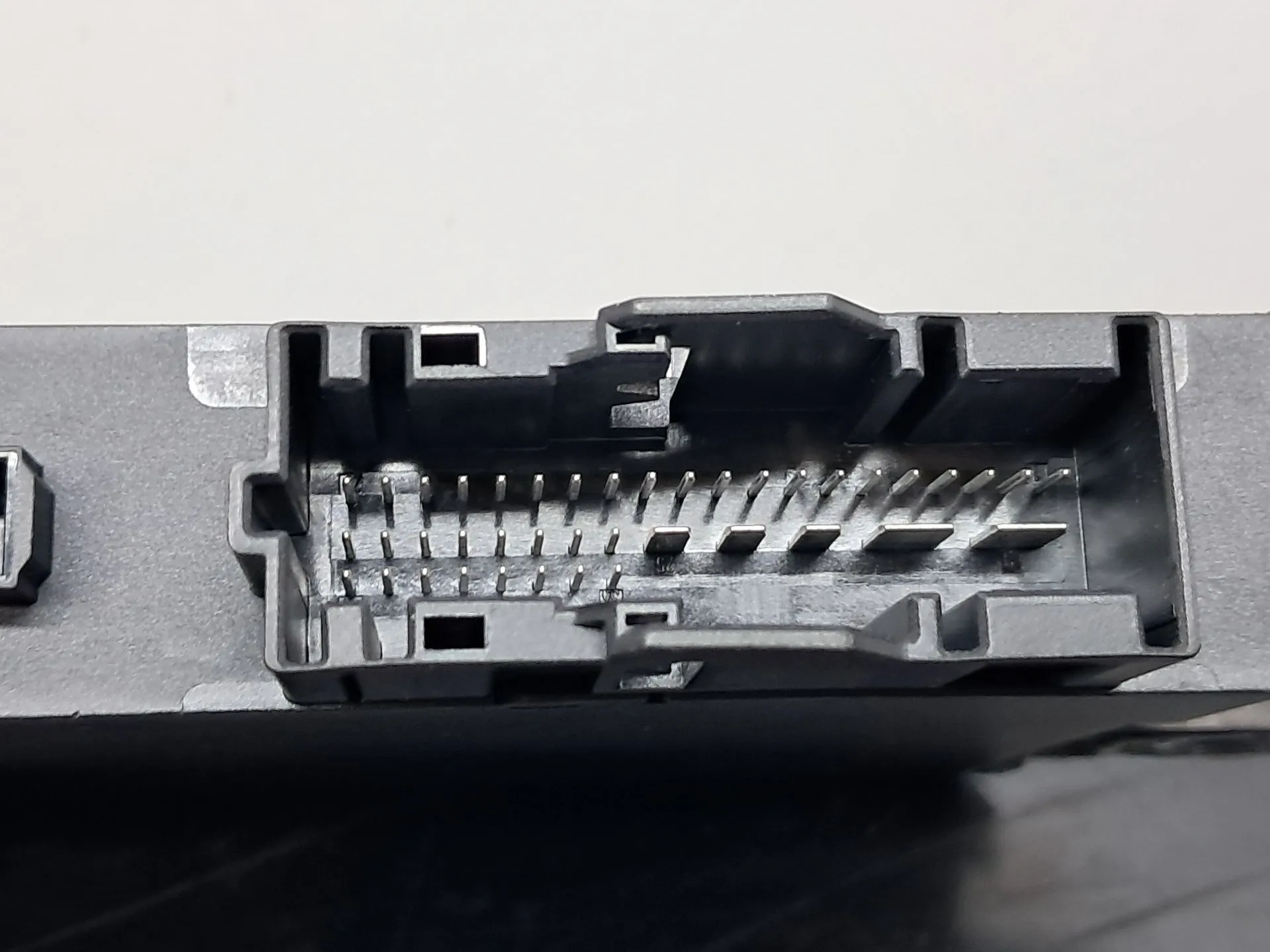 Module générique BMW 3 Cabriolet (E93) Imagem-3