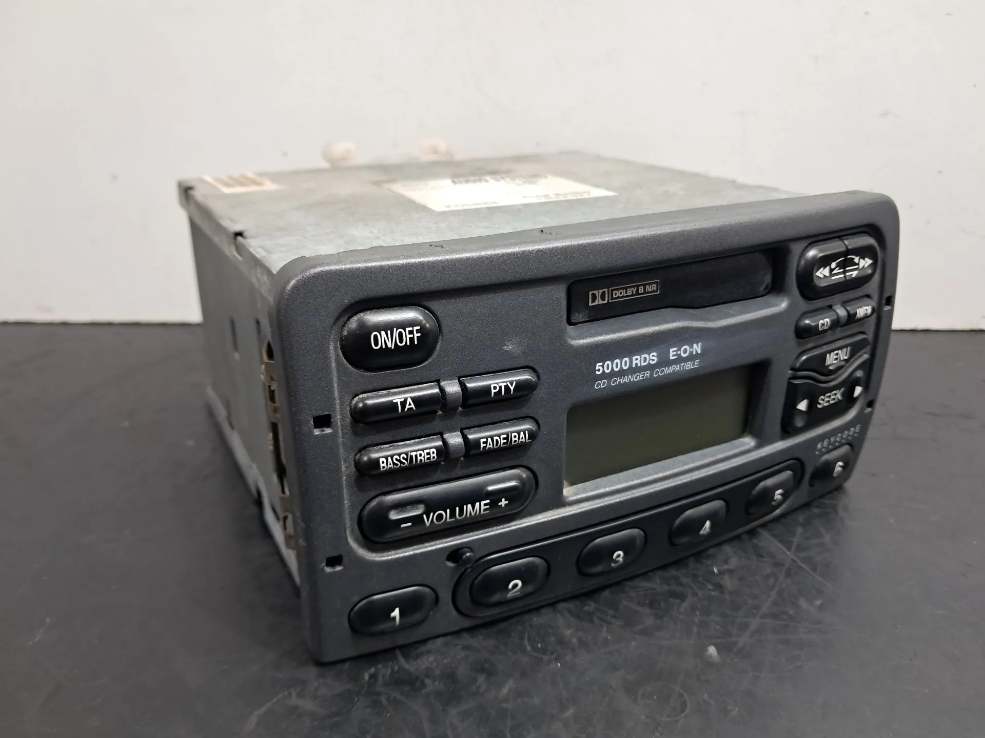 Rádio / auto-rádio FORD Fiesta IV (JA_, JB_)