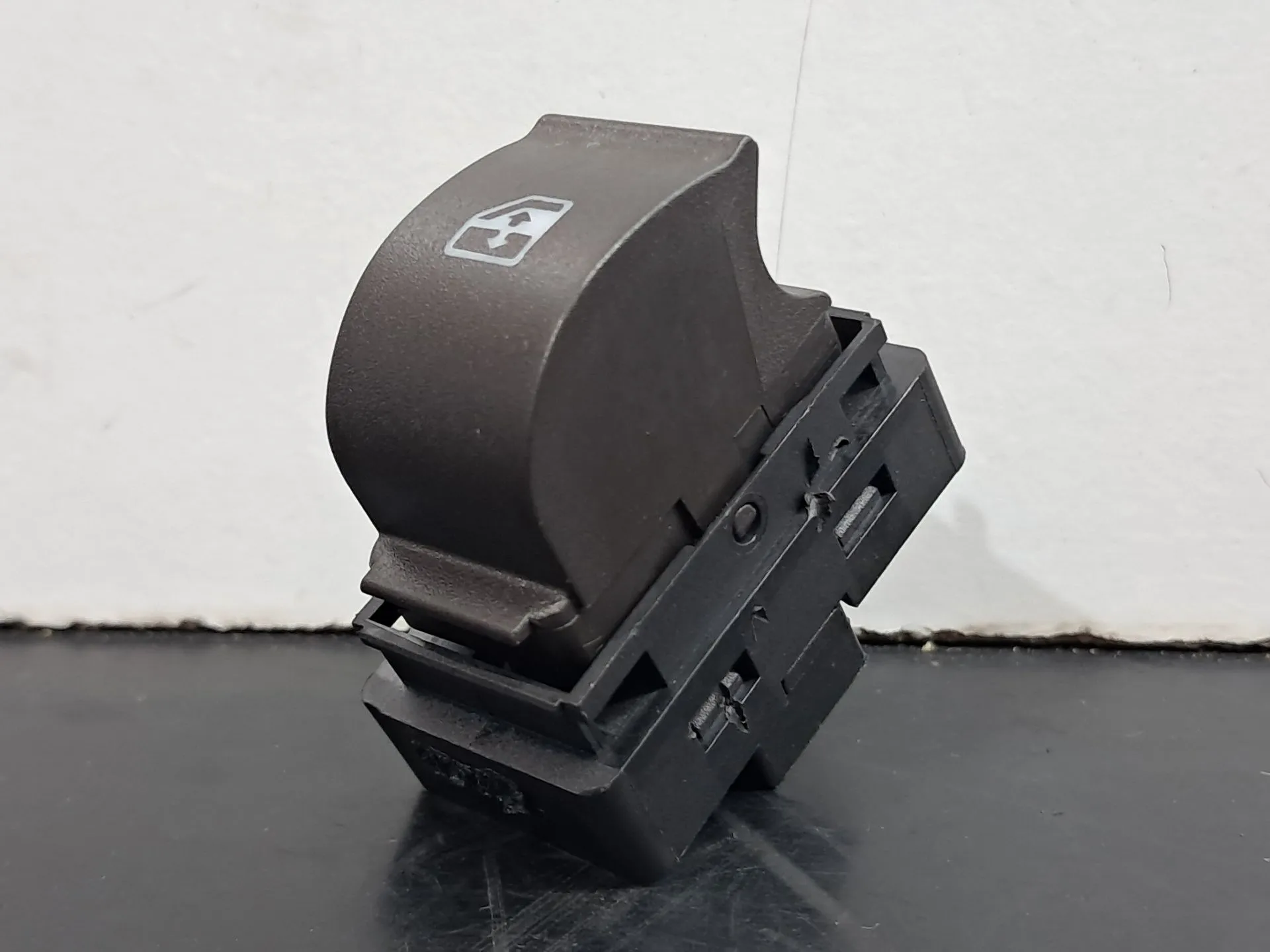 Comando / botão / interruptor vidros frente direito LANCIA Musa (350_) | 2004 - 2012