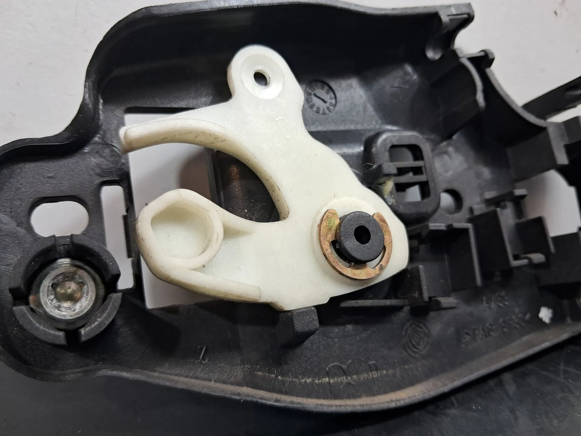 Right rear door handle support LANCIA Musa (350_) Imagem-2