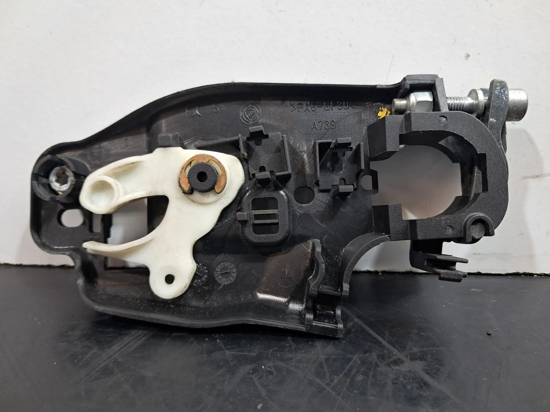 Soporte Manija puerta Trasera Izquierda LANCIA Musa (350_) Imagem-1