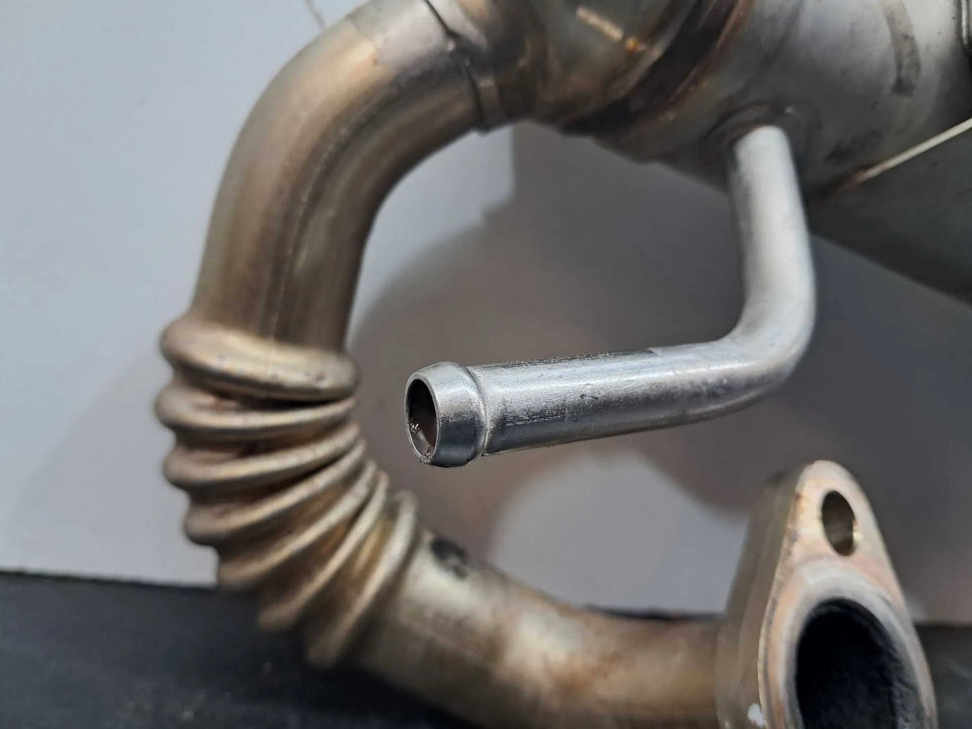 Radiador de gases / EGR TOYOTA Avensis Liftback (_T25_) Imagem-4