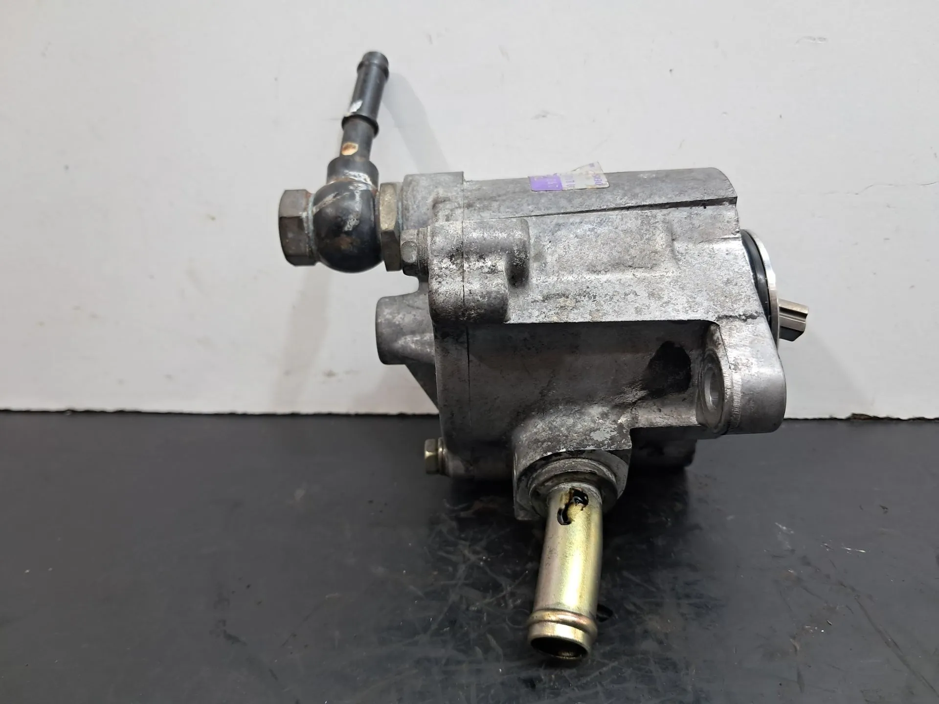 Depressor dos travões / bomba de vácuo TOYOTA Avensis Liftback (_T25_) Imagem-2