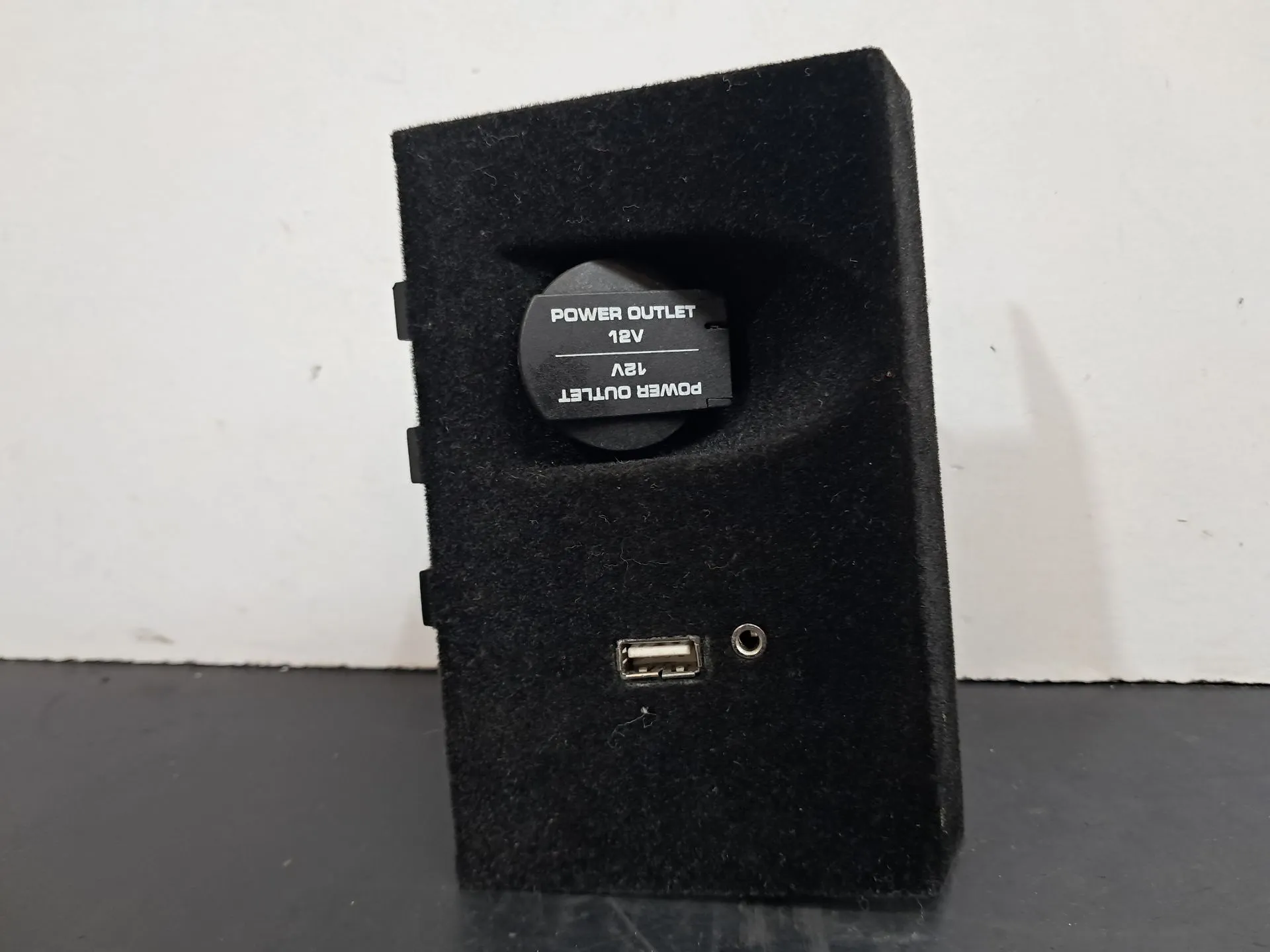 Módulo USB / AUX / IPOD PORSCHE Panamera (970) Imagem-1