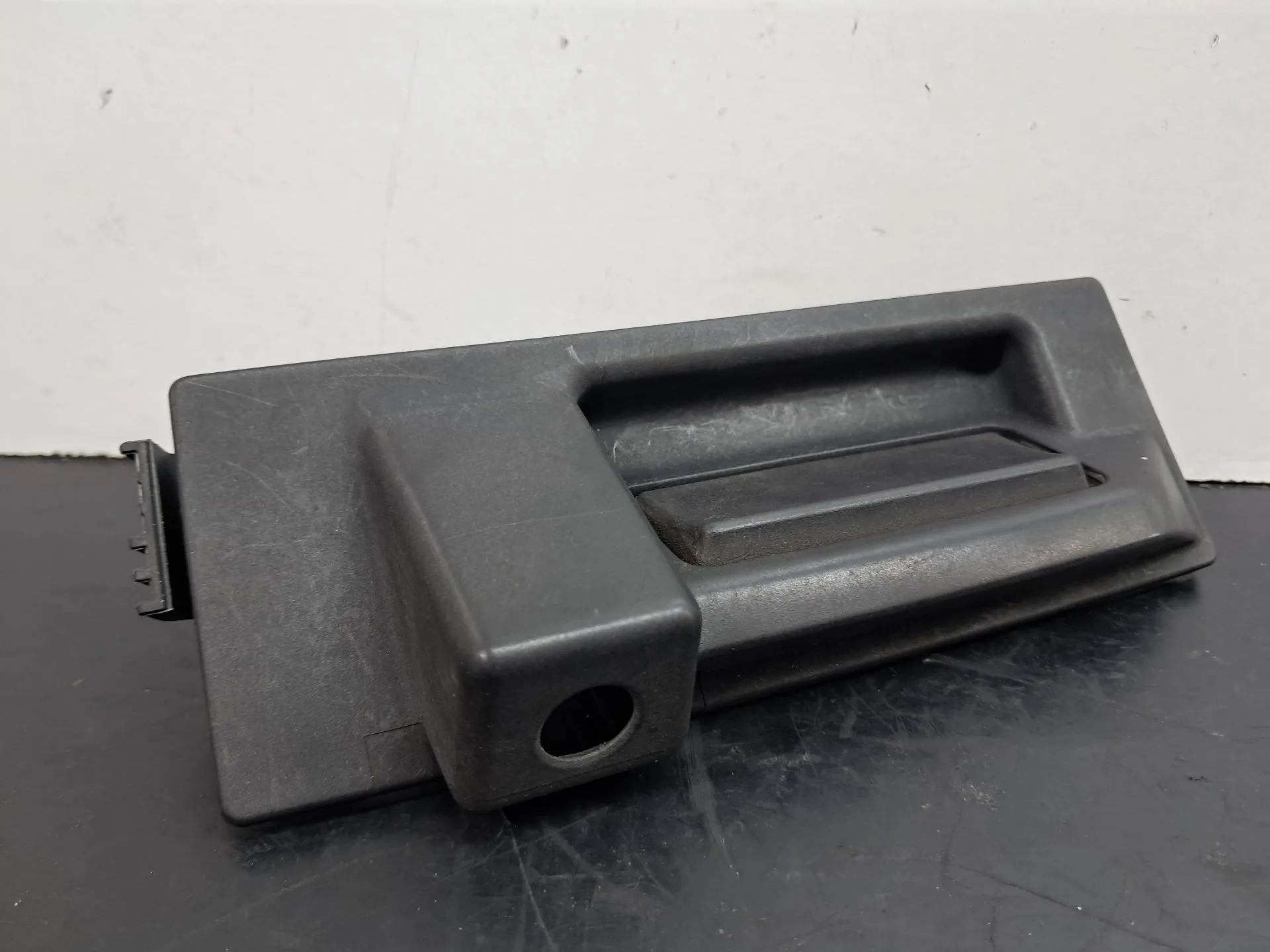 Puxador porta da mala PORSCHE Panamera (970)