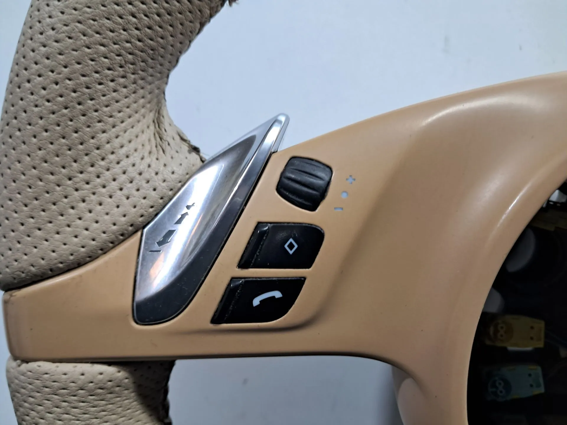 Volante PORSCHE Panamera (970) Imagem-9