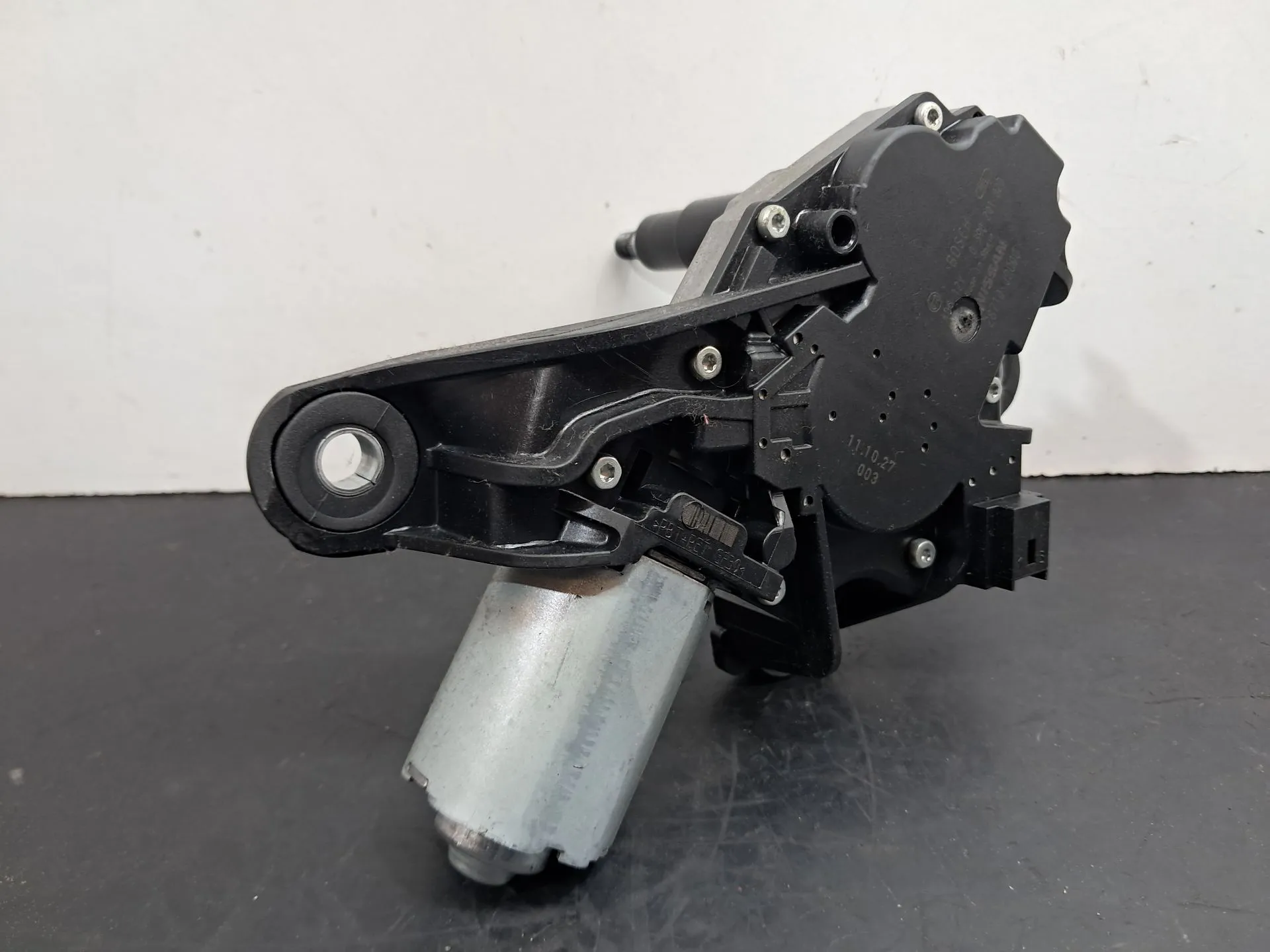 Essuie-glace moteur arrière NISSAN Qashqai/Qashqai+2 I (J10, JJ10)