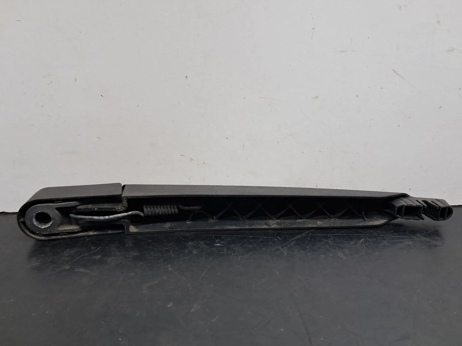 Haste / braço de escova limpa vidros trás NISSAN Qashqai/Qashqai+2 I (J10, JJ10) Imagem-1