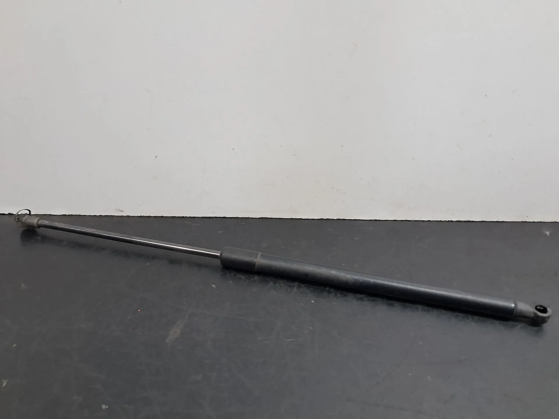 Amortecedor da mala NISSAN Qashqai/Qashqai+2 I (J10, JJ10) | 2006 - 2014