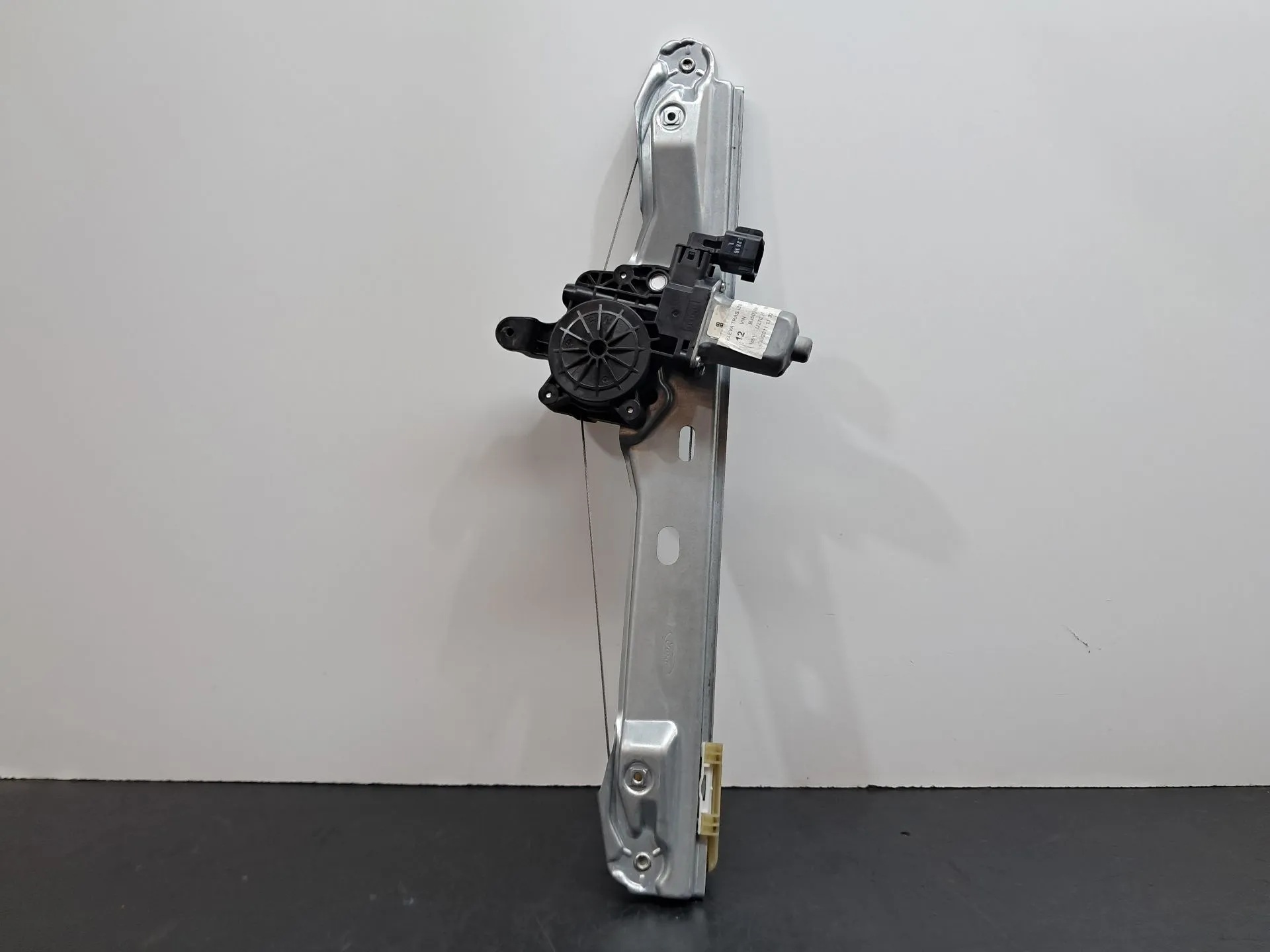 Alzavetro posteriore sinistro FORD Grand C-Max (DXA/CB7, DXA/CEU)
