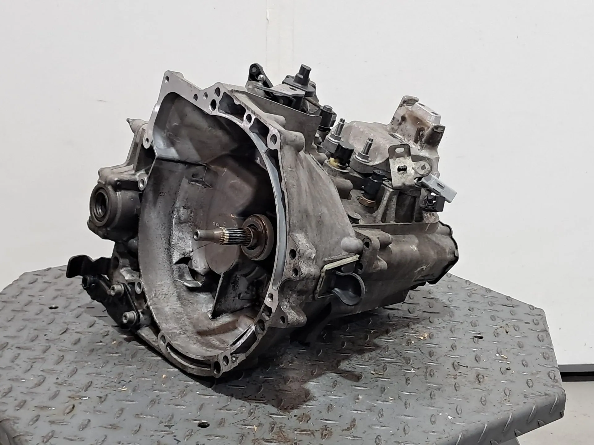 Caixa de velocidades manual PEUGEOT 308 II Imagem-1