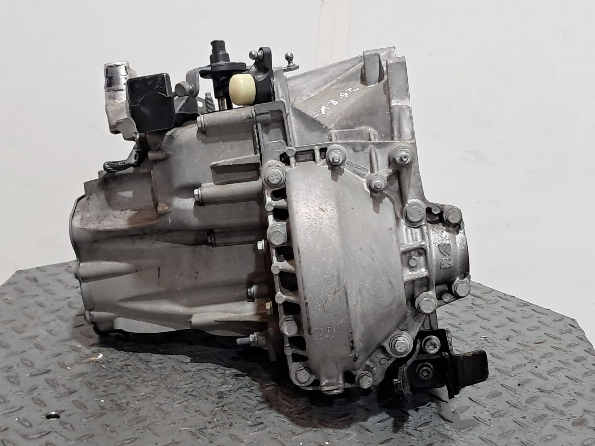 Caixa de velocidades manual PEUGEOT 308 II Imagem-9