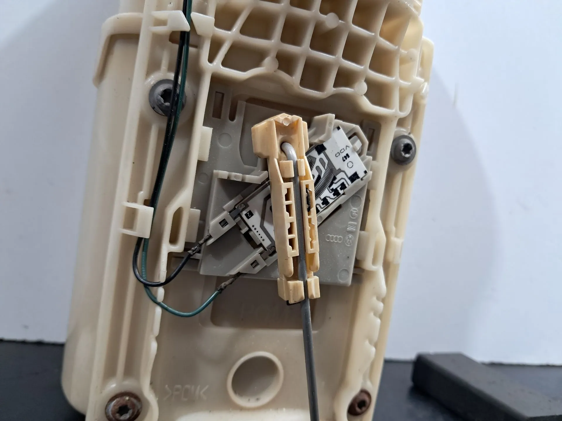 Fuel pump SEAT Ibiza III (6L1) Imagem-2