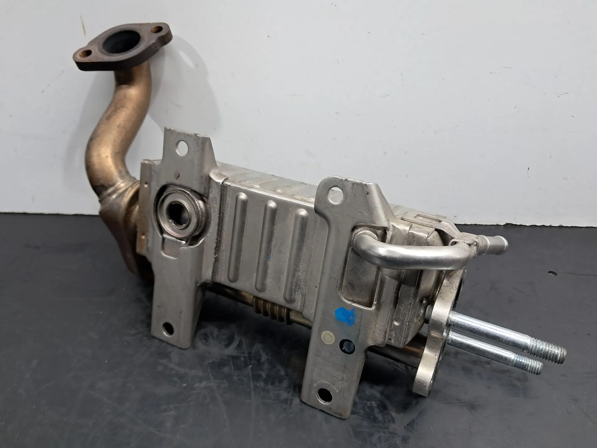 Radiador de gases / EGR TOYOTA Avensis Sedan (_T27_) Imagem-2