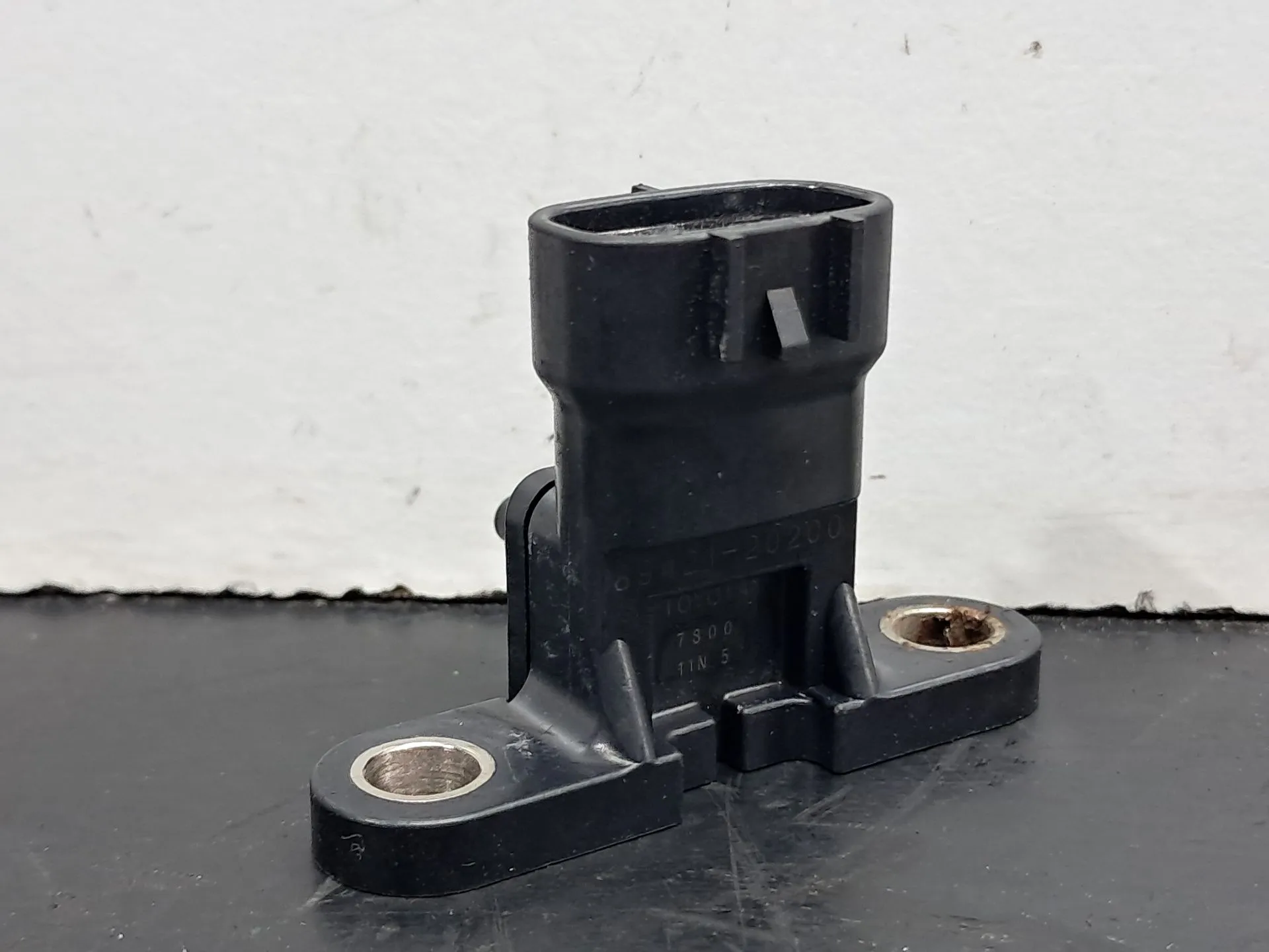 Sensor de pressão do coletor de admissão / sensor MAP TOYOTA Avensis Sedan (_T27_)