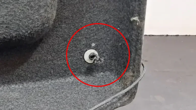 Chapeleira / tampo da mala DACIA Duster (HM_) Imagem-17