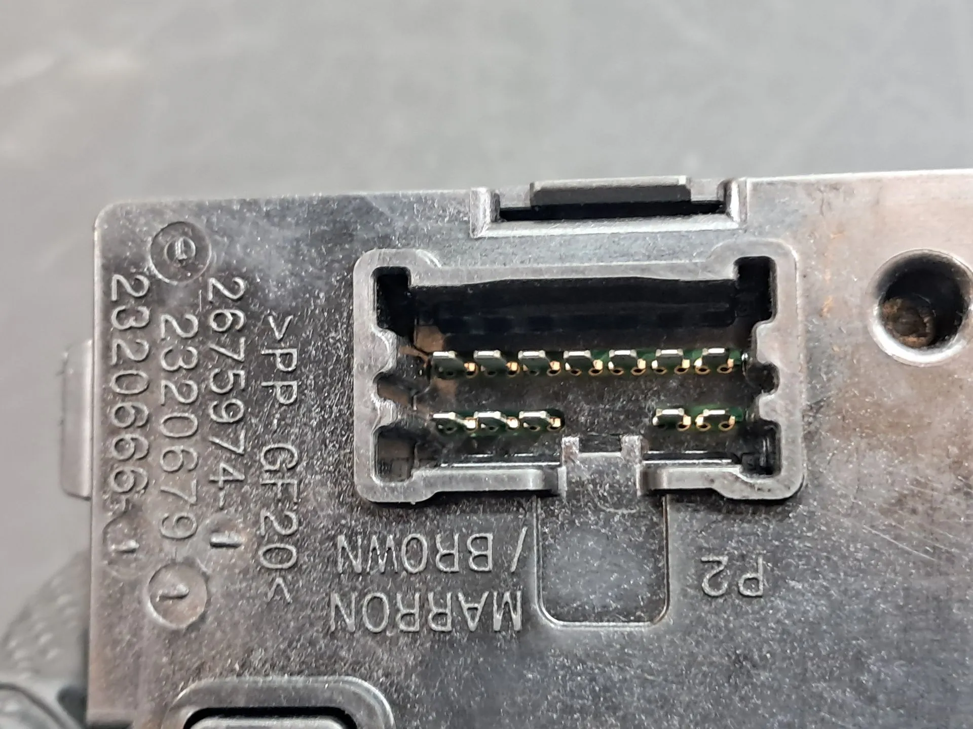 Caixa fusíveis / SAM / BSI DACIA Duster (HM_) Imagem-3